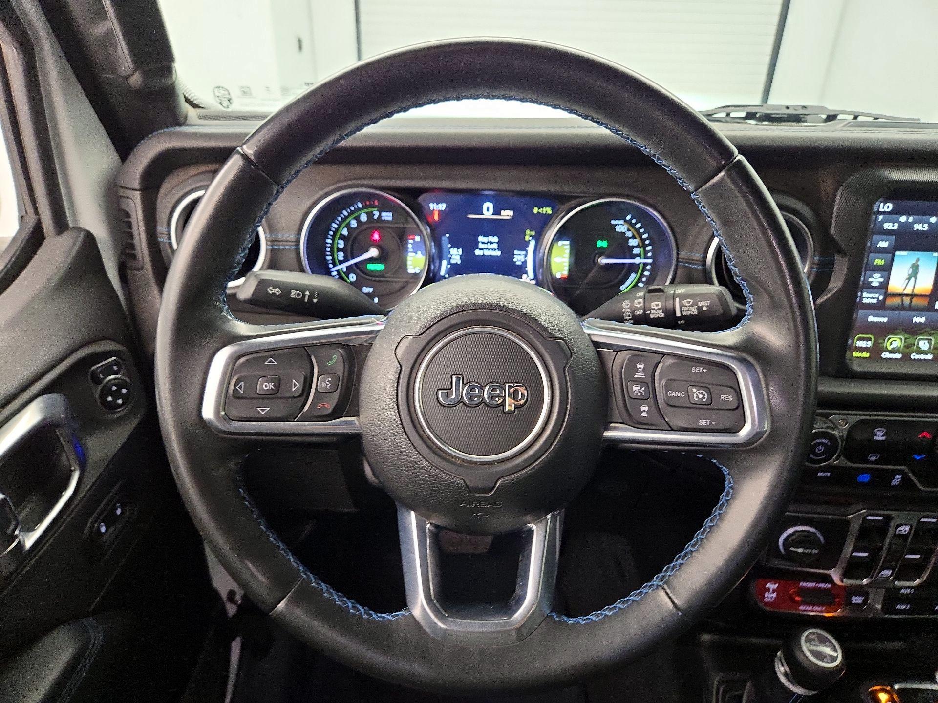 Thumbnail: 2022 Jeep Wrangler - 10