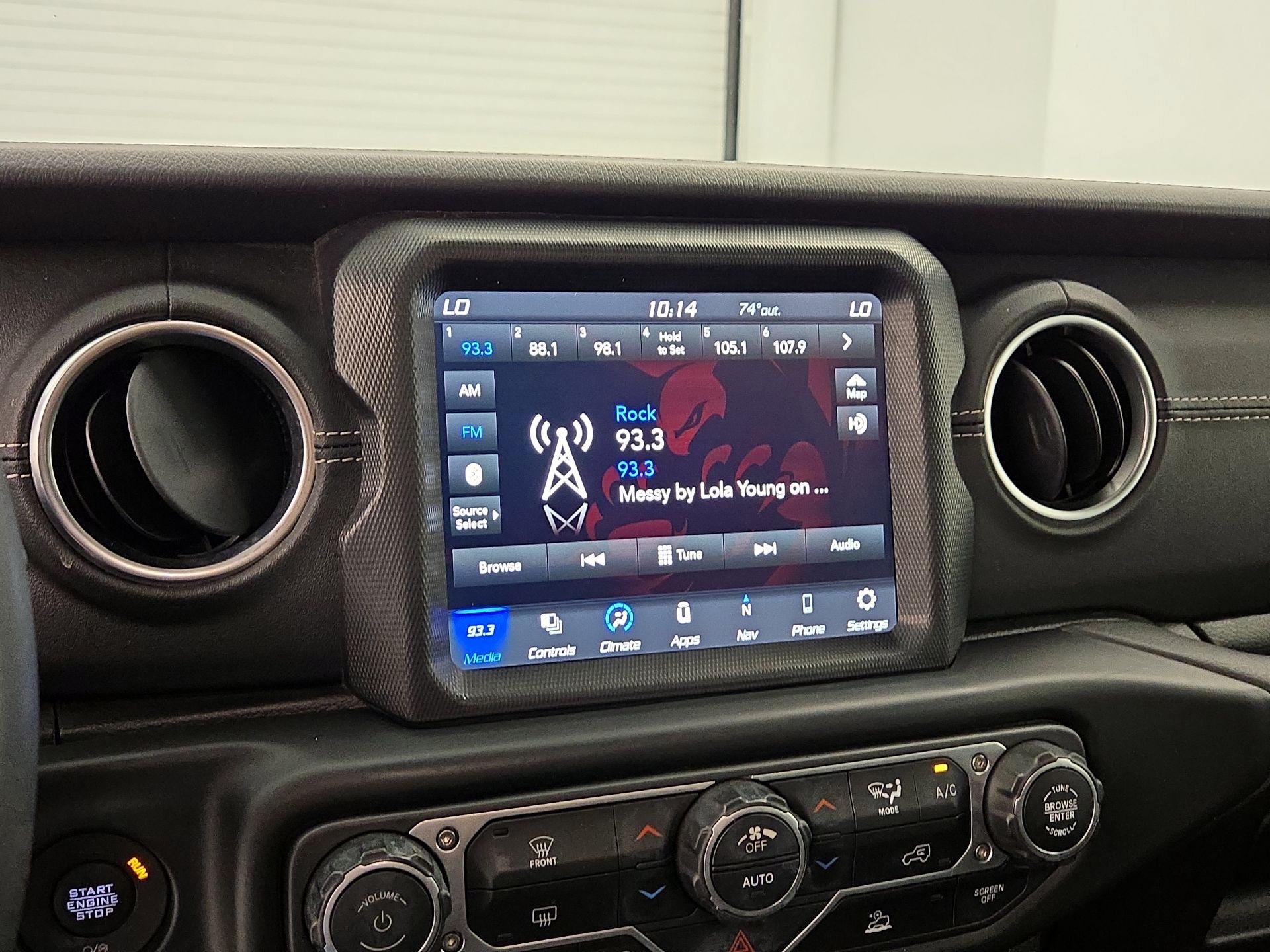 Thumbnail: 2023 Jeep Wrangler - 16