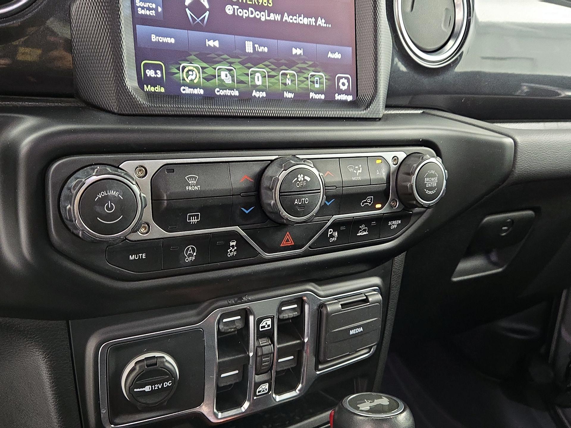 Thumbnail: 2021 Jeep Wrangler - 17