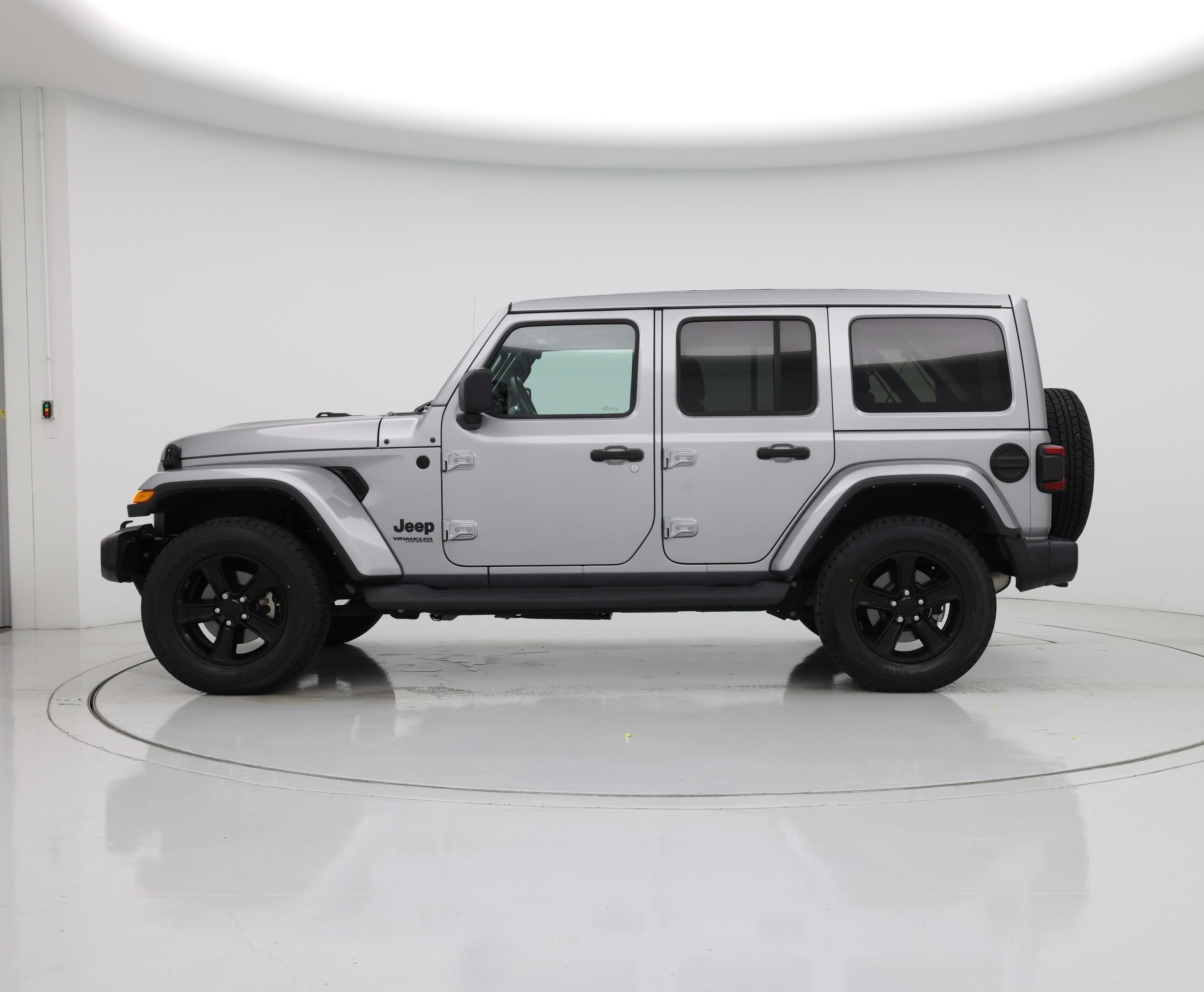 Thumbnail: 2021 Jeep Wrangler - 3