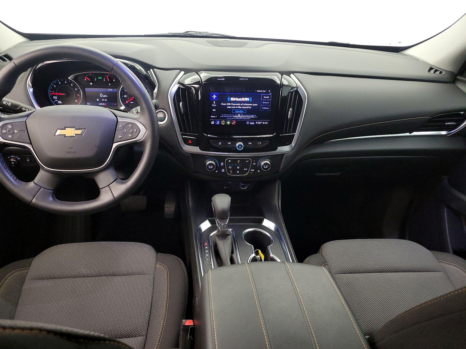 Thumbnail: 2021 Chevrolet Traverse - 9