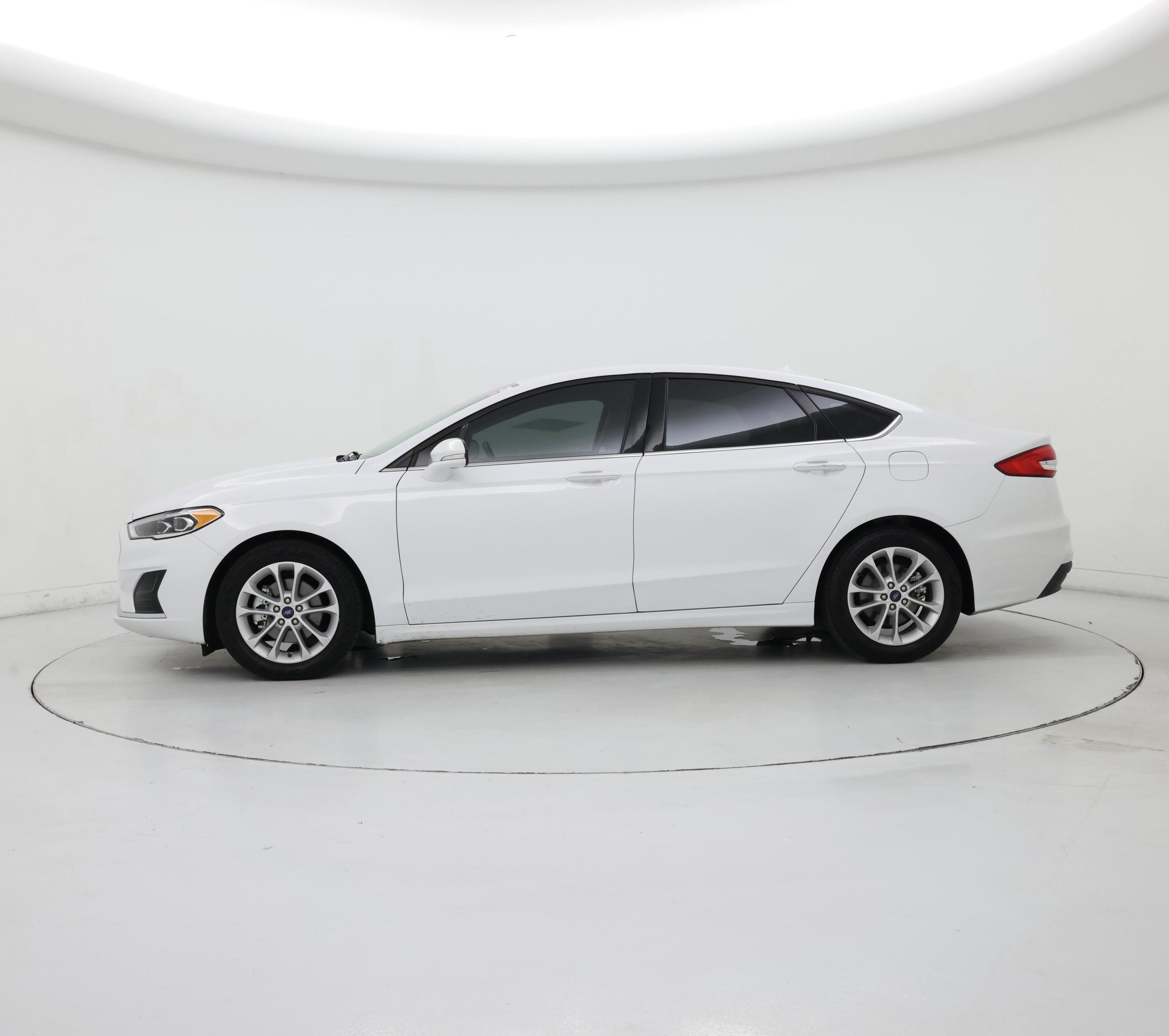 Thumbnail: 2020 Ford Fusion - 3
