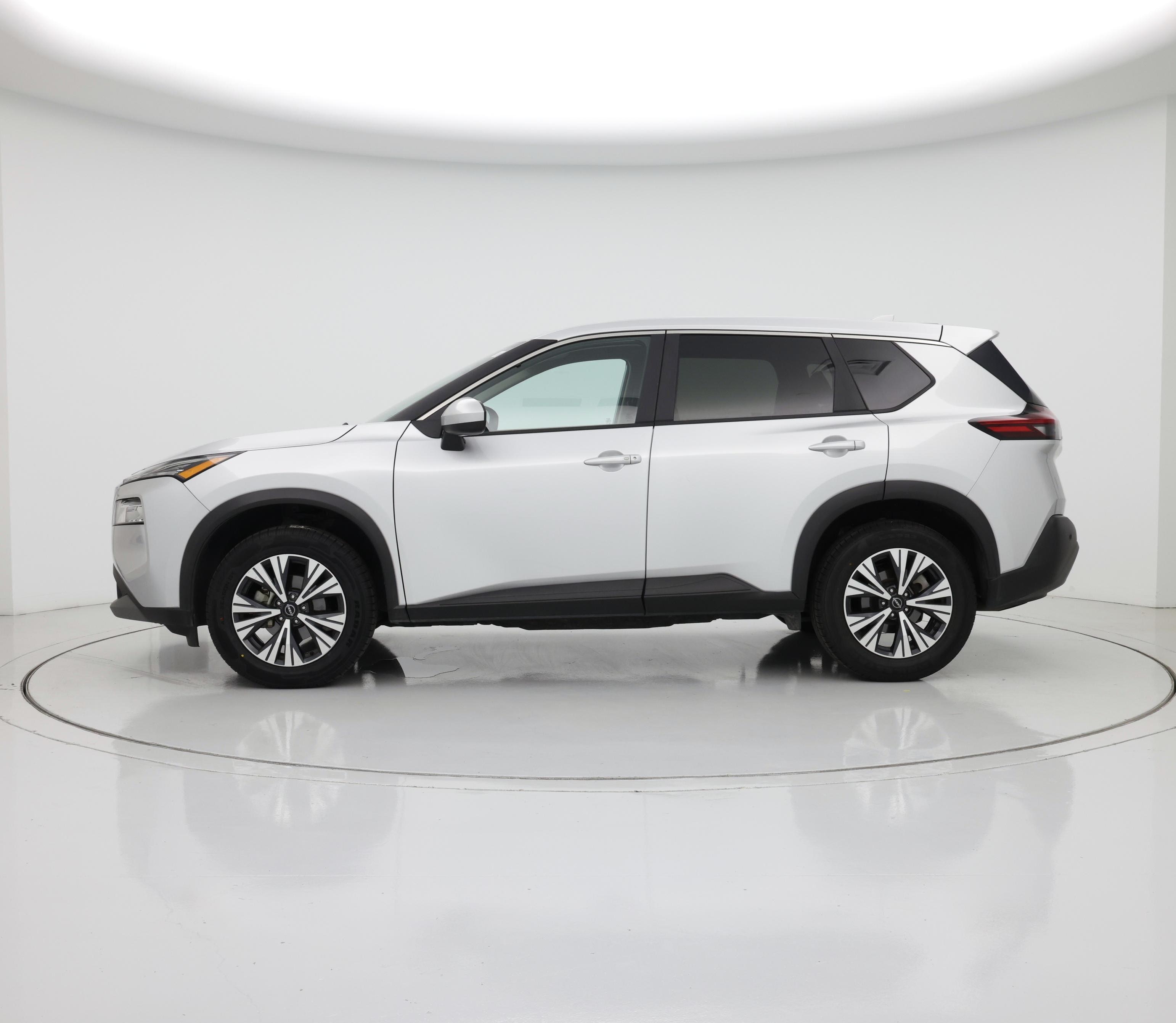 Thumbnail: 2023 Nissan Rogue - 3