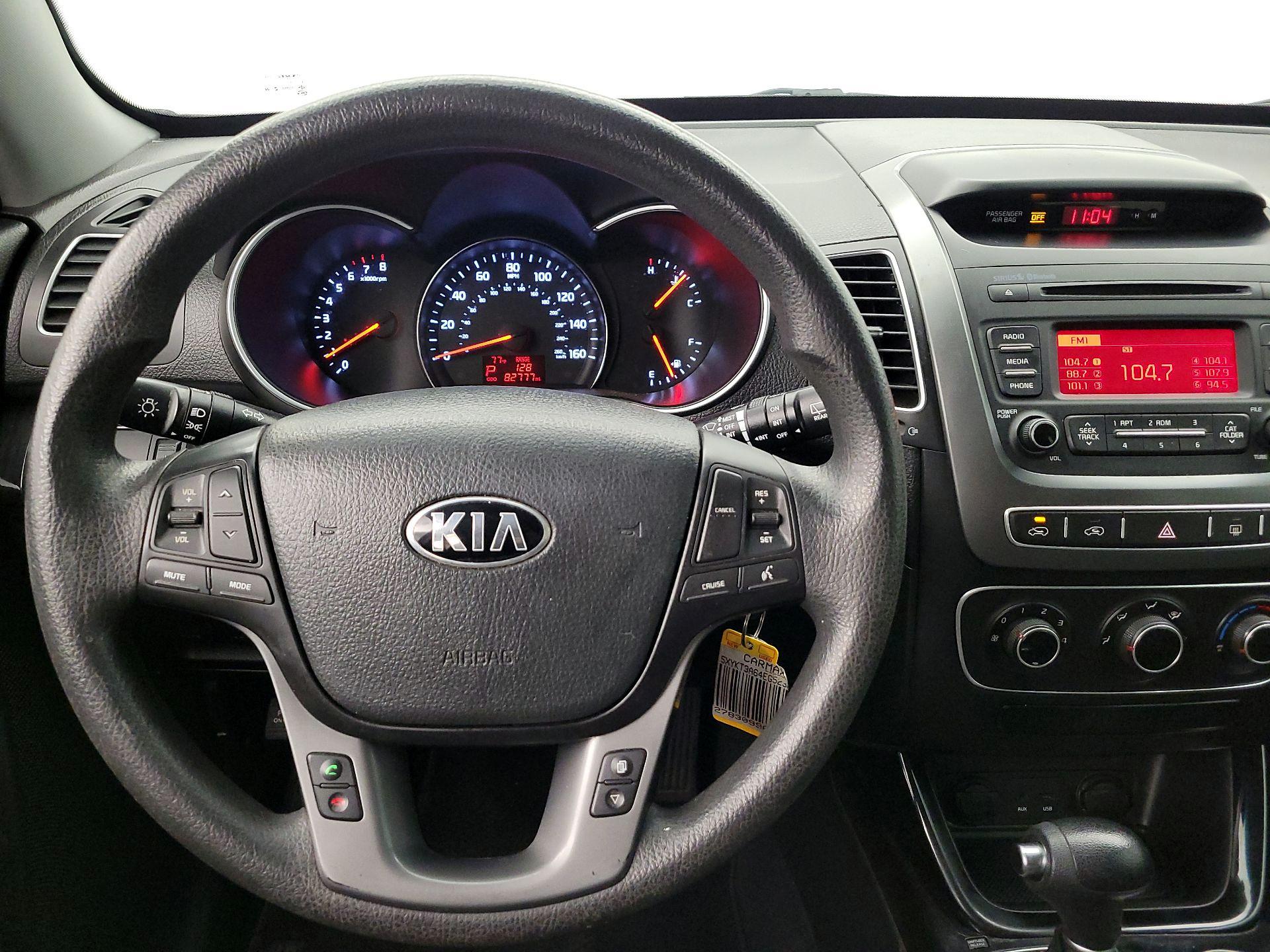 Thumbnail: 2014 Kia Sorento - 10