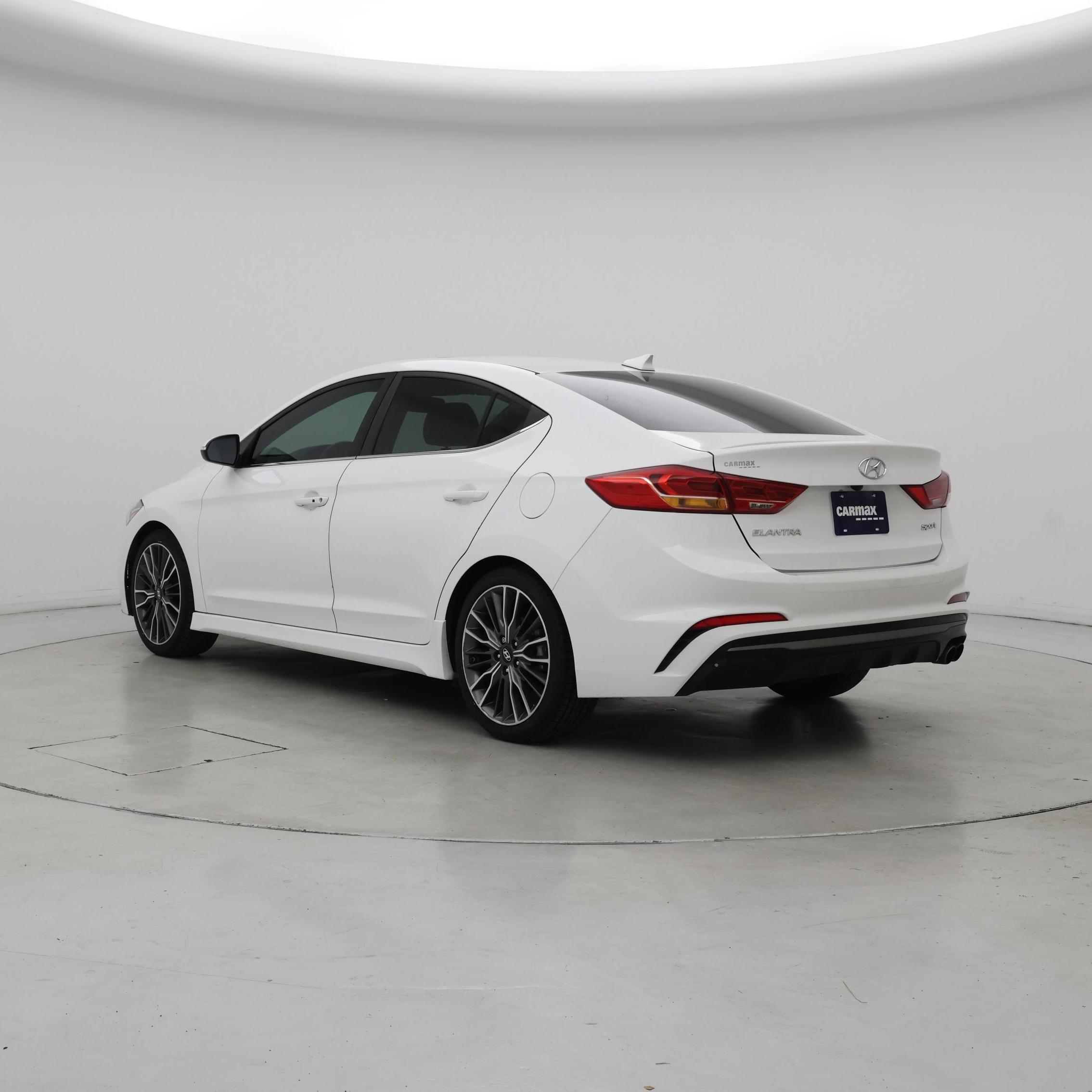 Thumbnail: 2018 Hyundai Elantra - 2