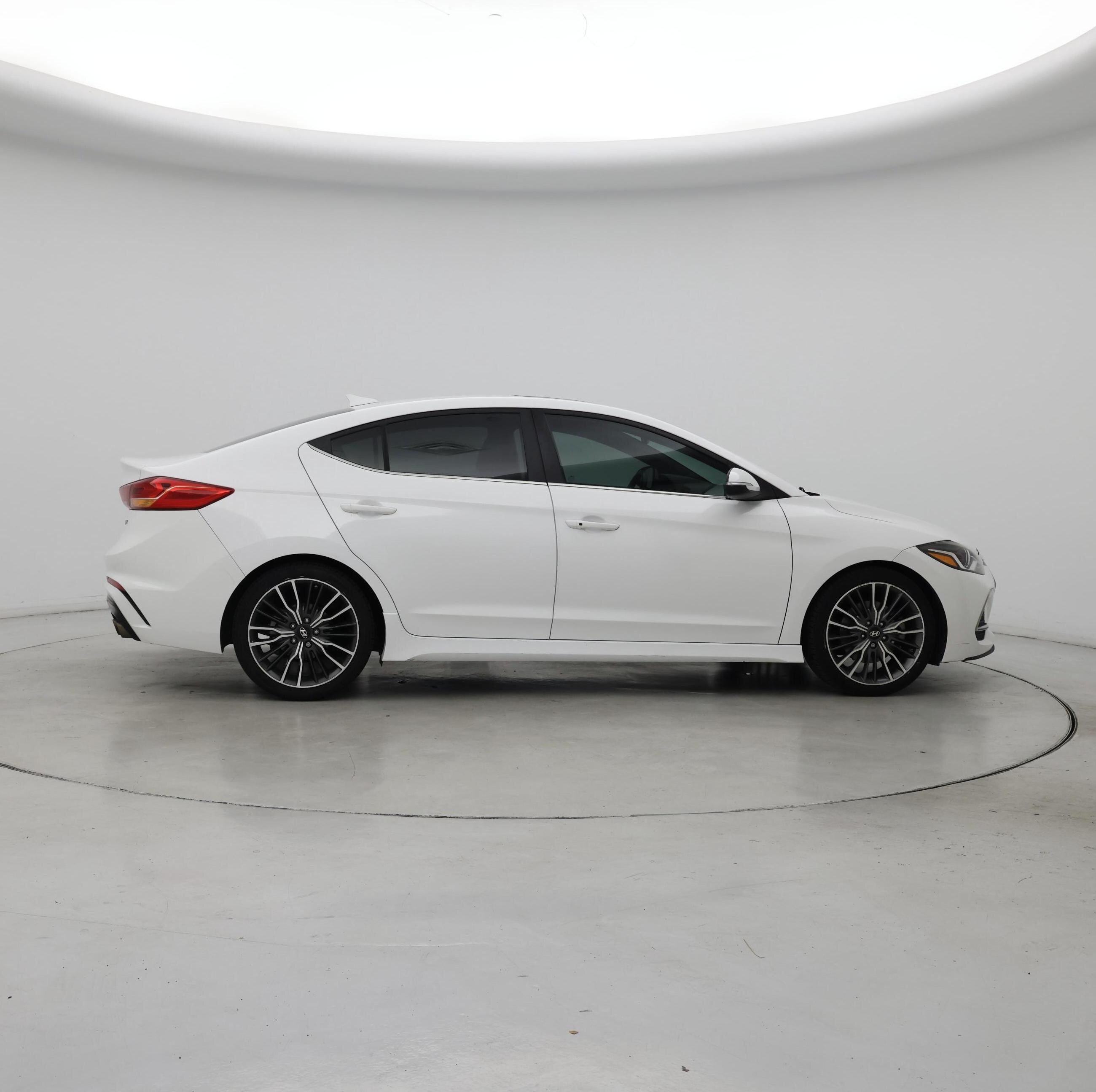 Thumbnail: 2018 Hyundai Elantra - 7