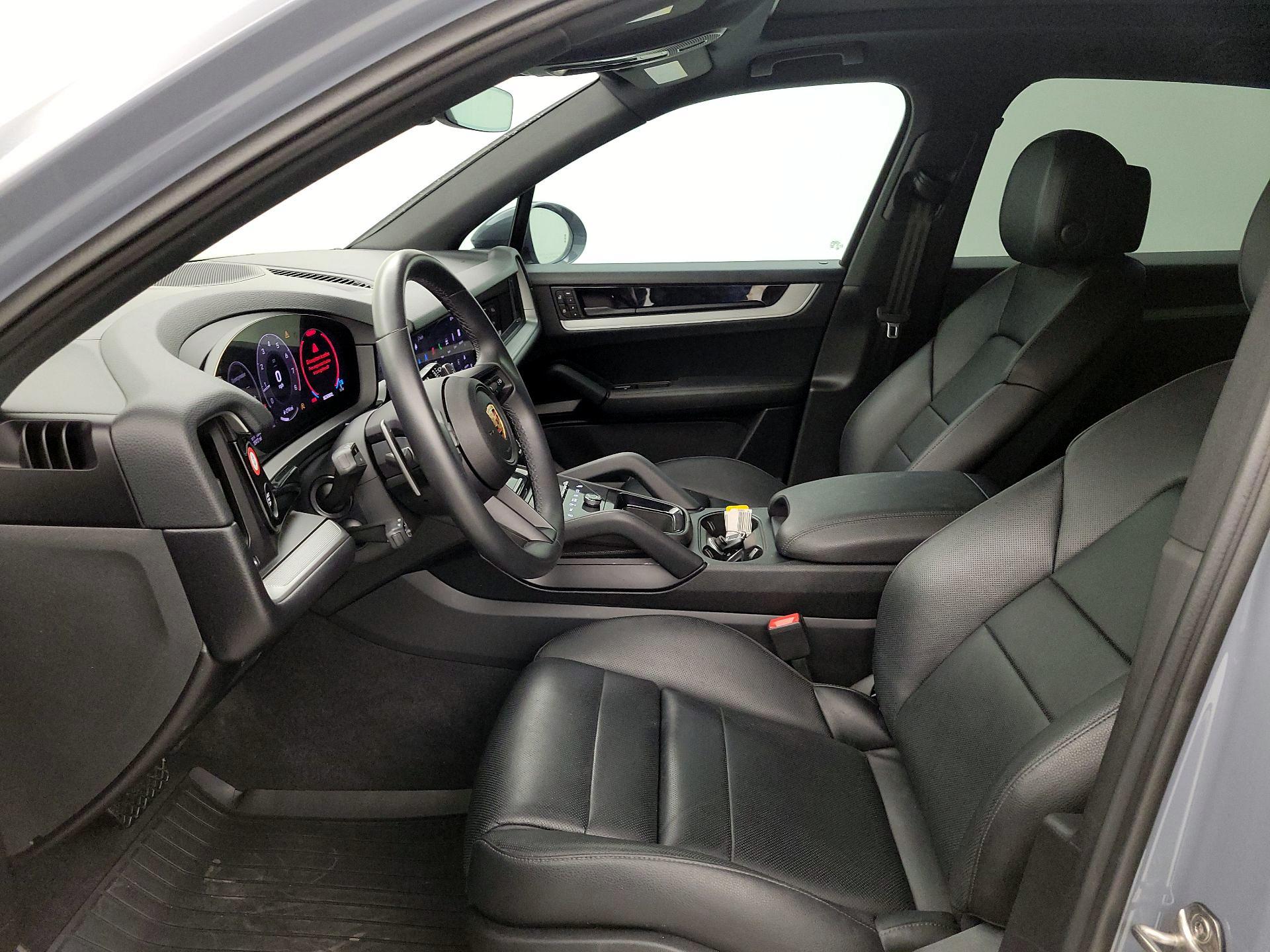 Thumbnail: 2024 Porsche Cayenne - 11