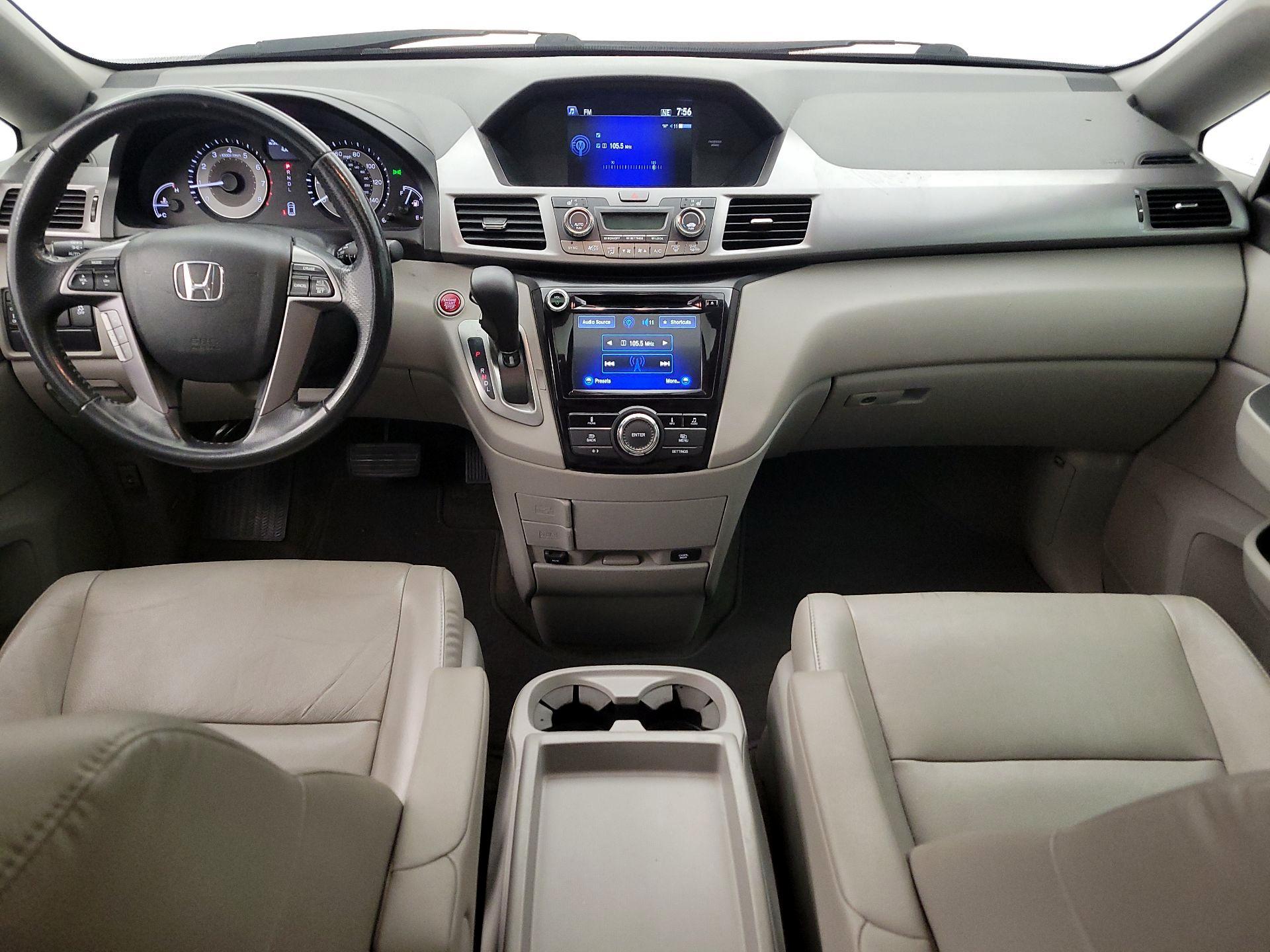 Thumbnail: 2015 Honda Odyssey - 9