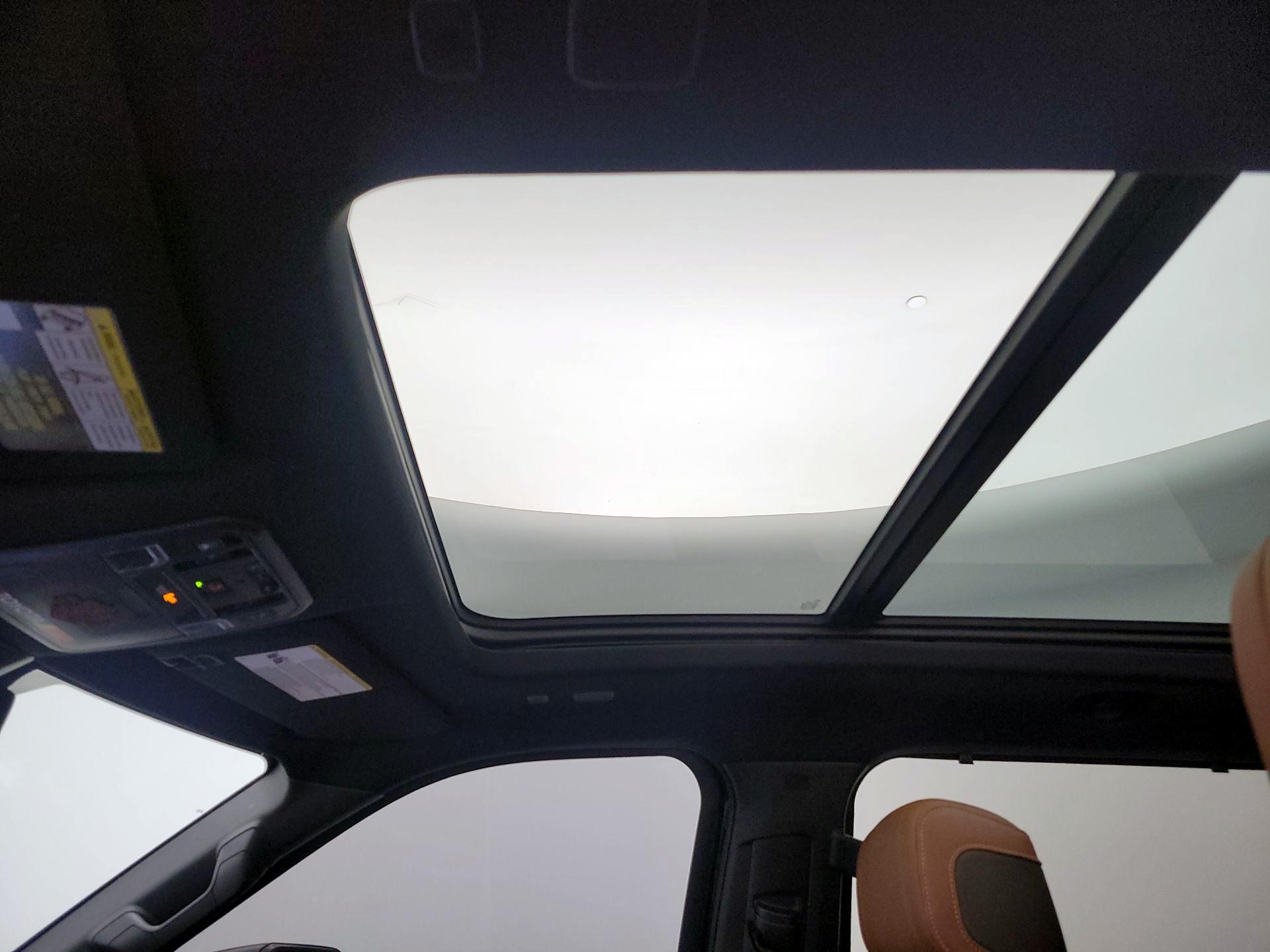 Thumbnail: 2023 Toyota Tundra - 19