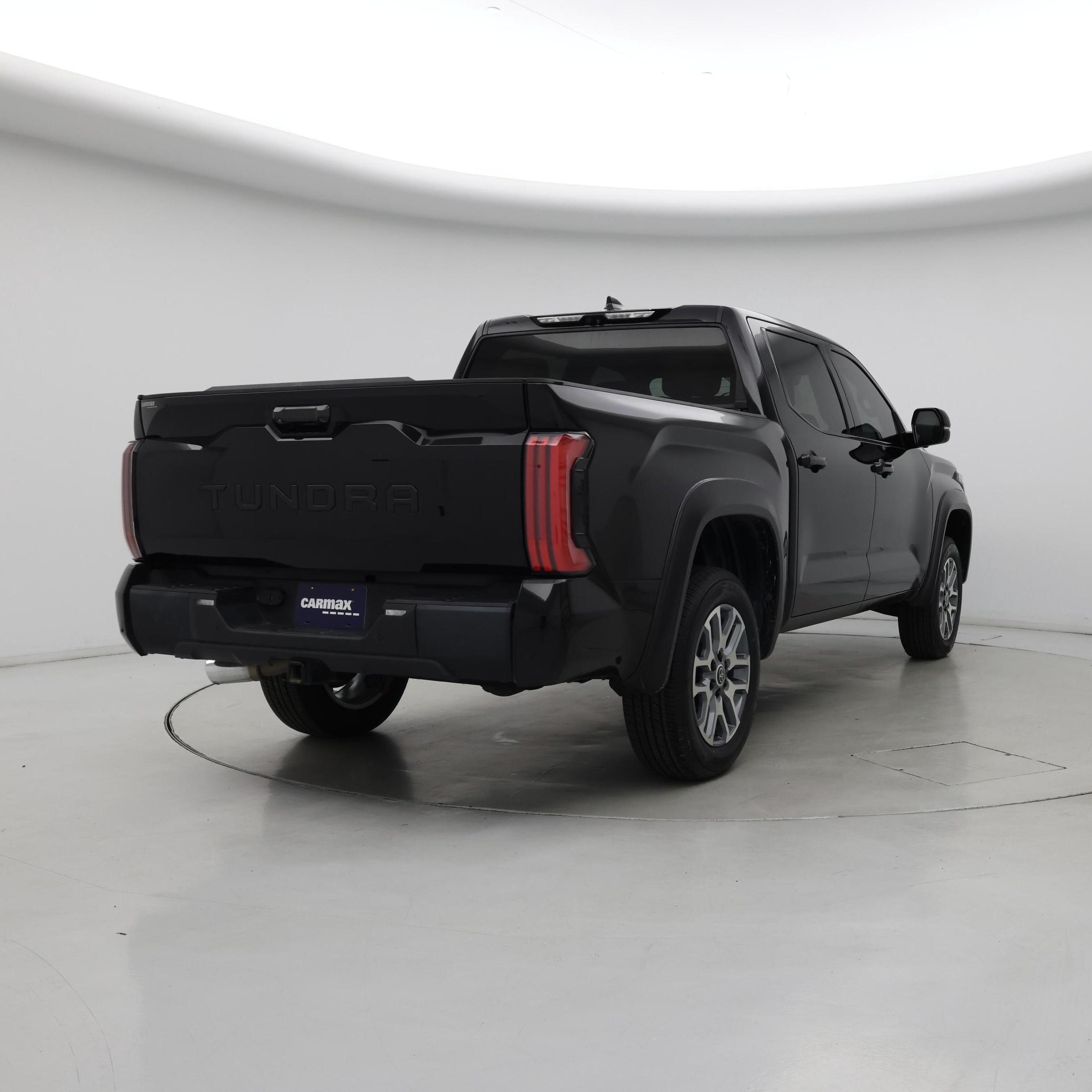 Thumbnail: 2023 Toyota Tundra - 8