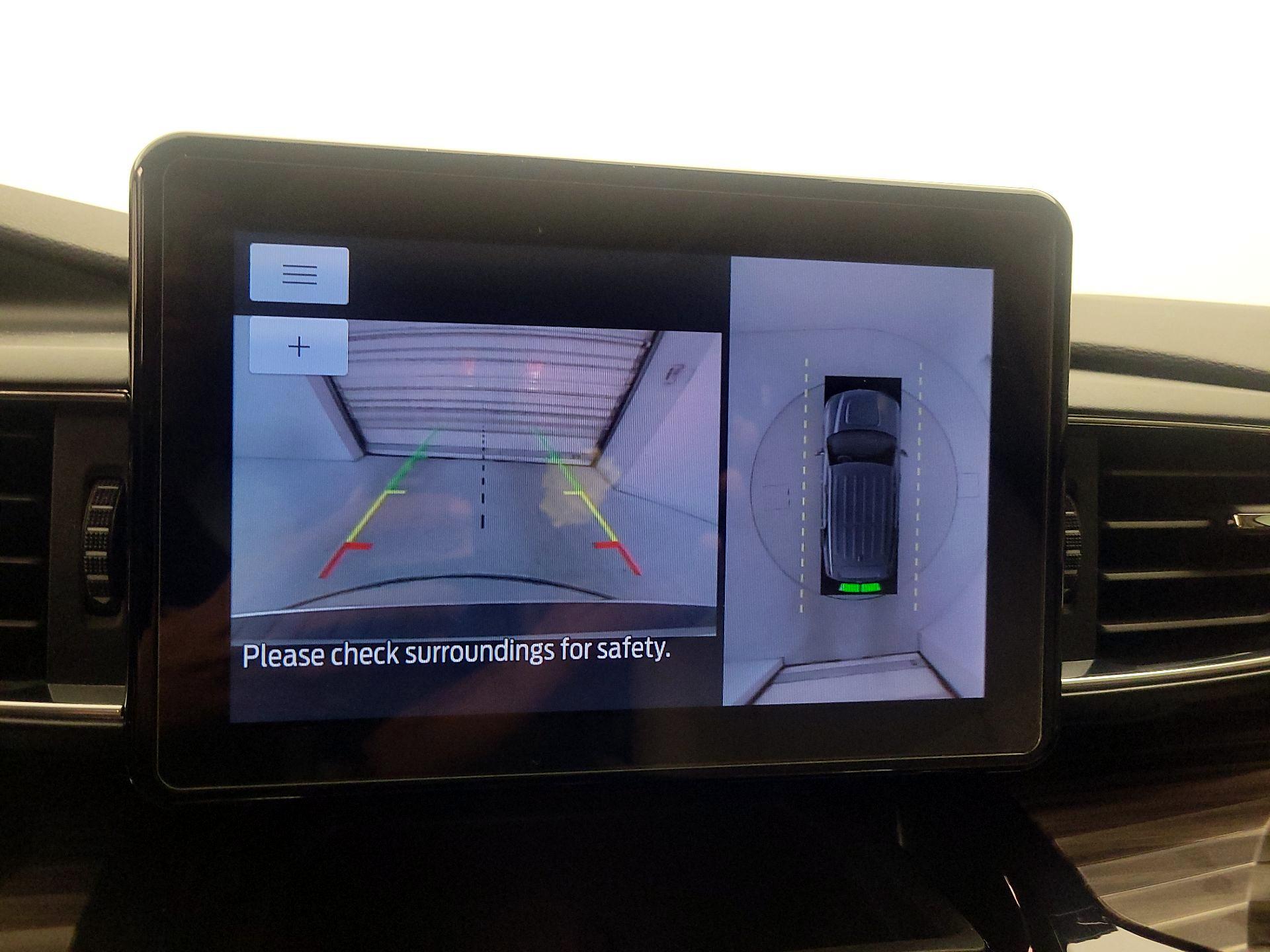 Thumbnail: 2021 Ford Explorer - 15