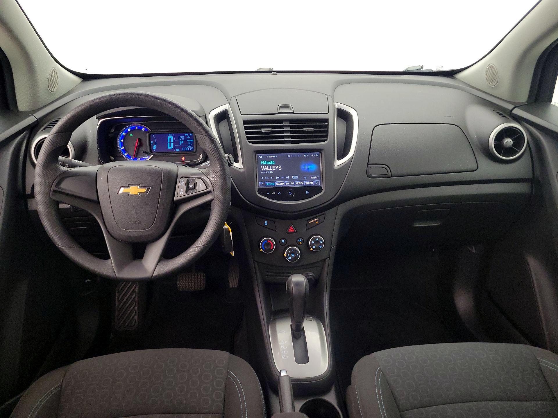 Thumbnail: 2015 Chevrolet Trax - 9