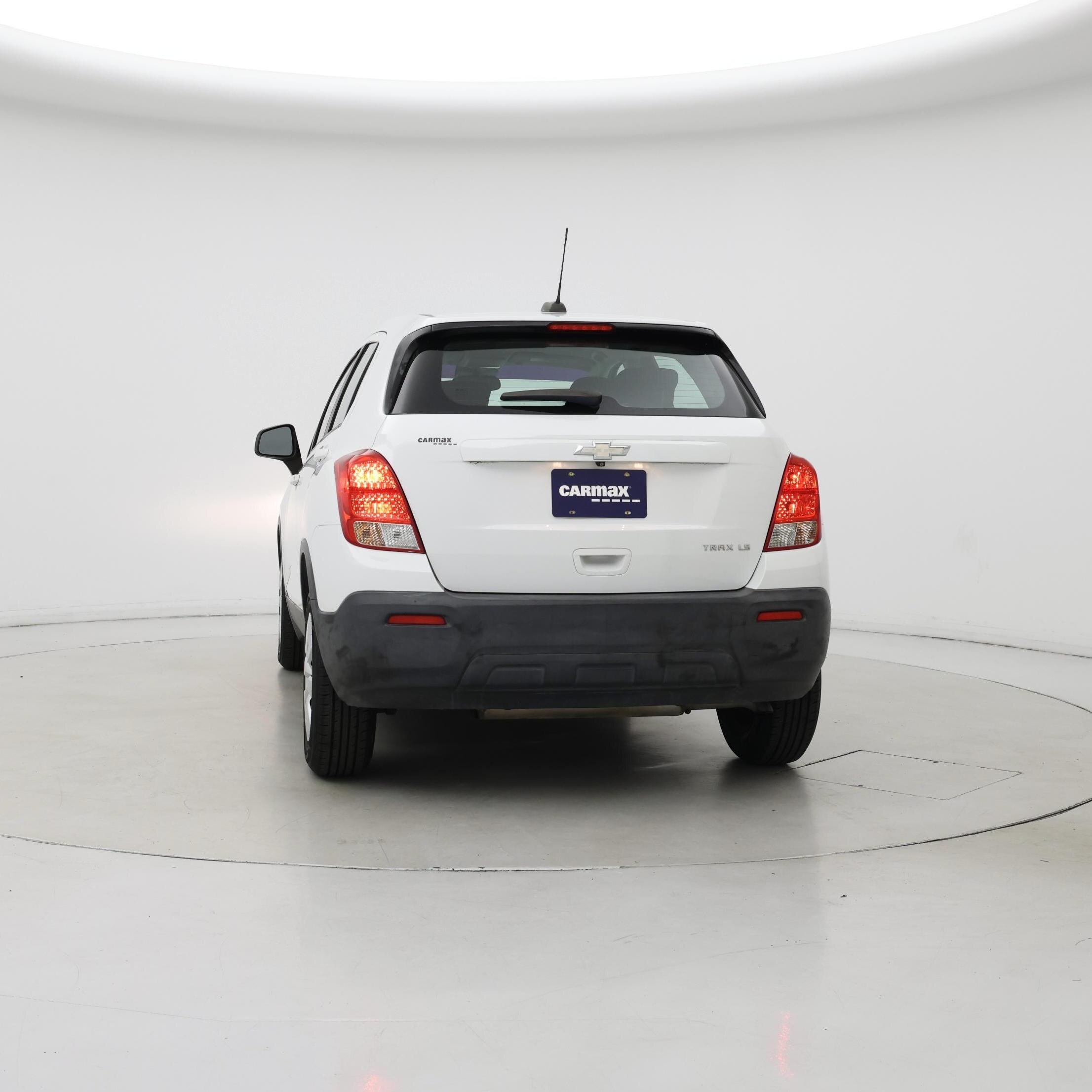 Thumbnail: 2015 Chevrolet Trax - 6