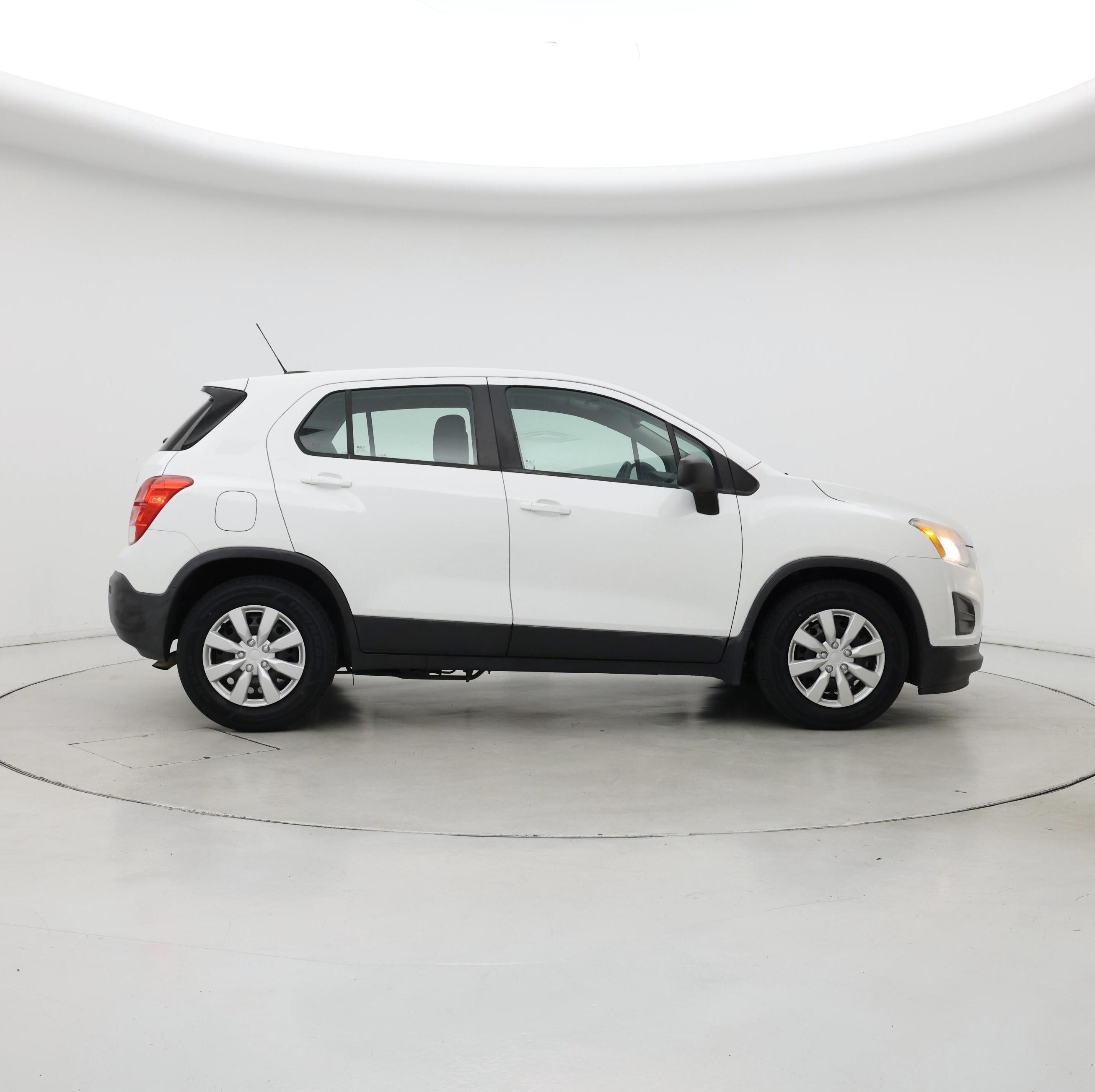Thumbnail: 2015 Chevrolet Trax - 7