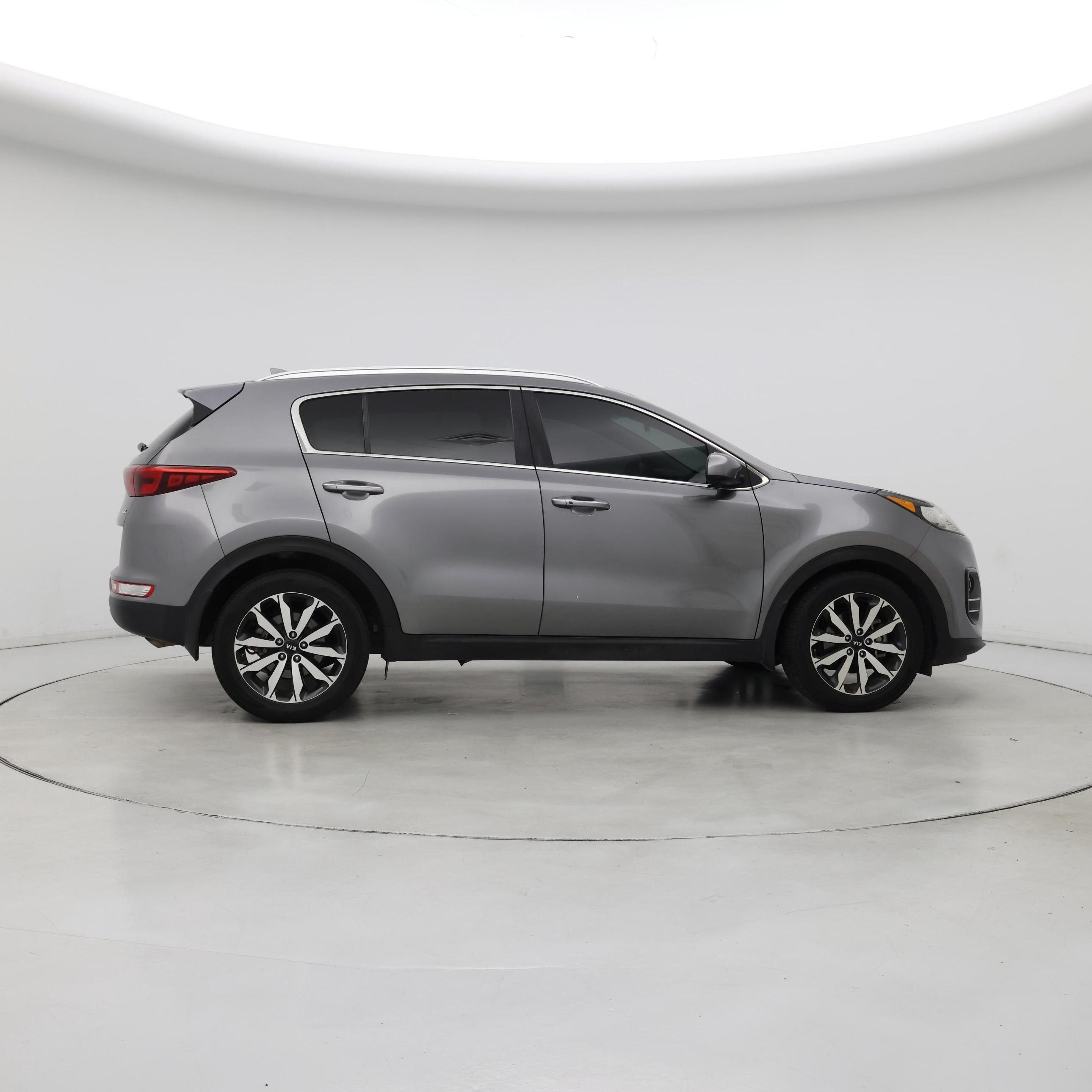 Thumbnail: 2017 Kia Sportage - 7