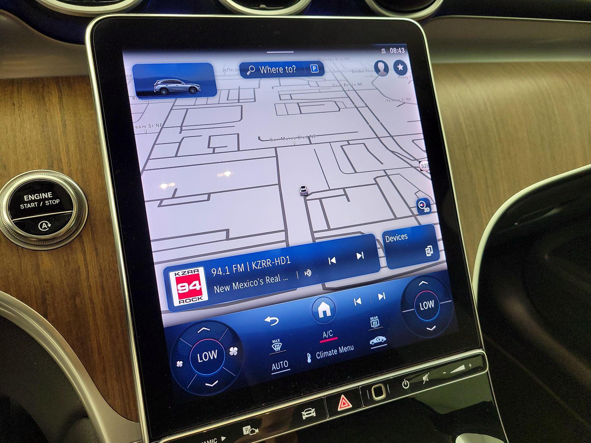 Thumbnail: 2023 Mercedes-Benz GLC - 15