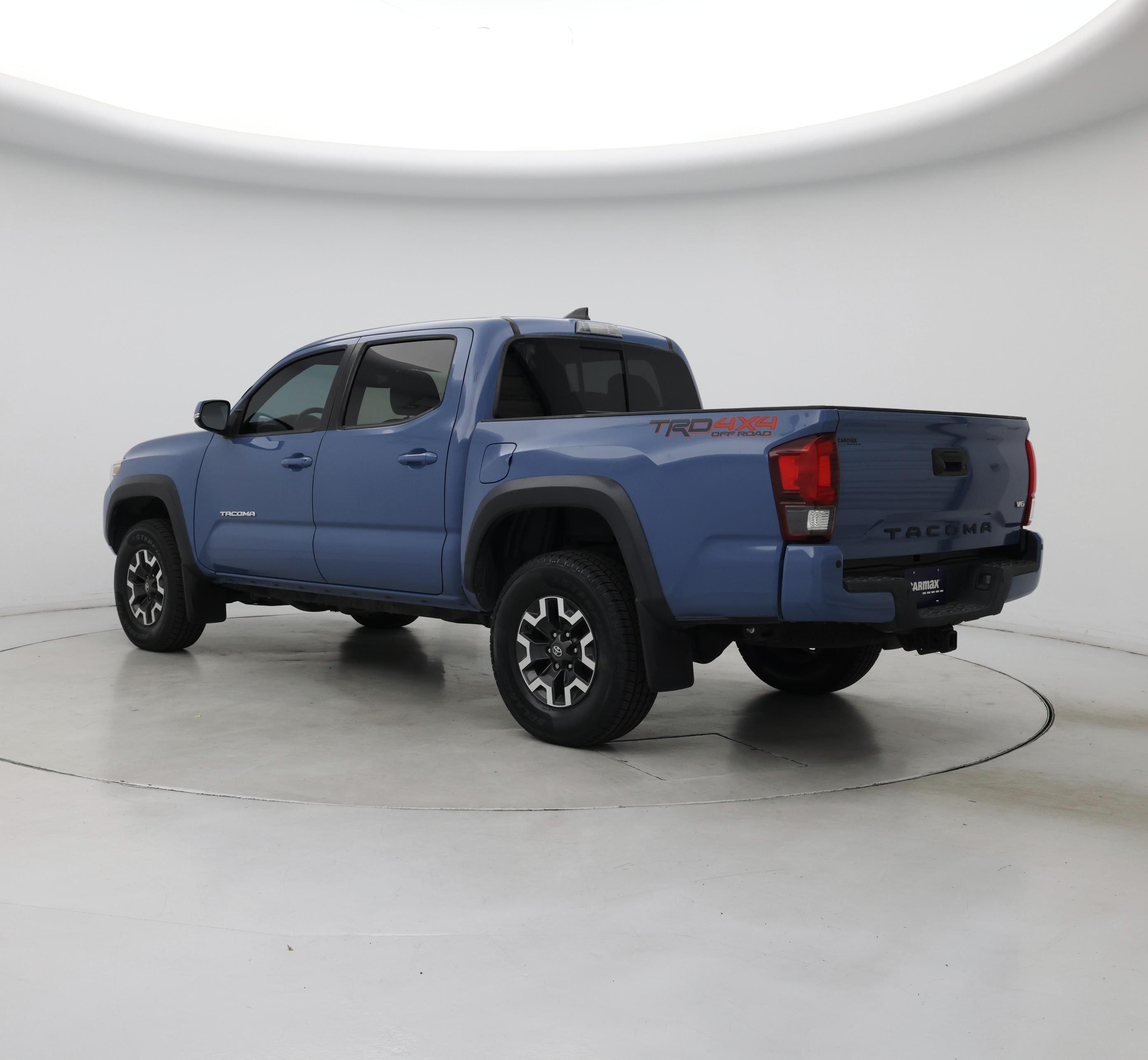 Thumbnail: 2019 Toyota Tacoma - 2