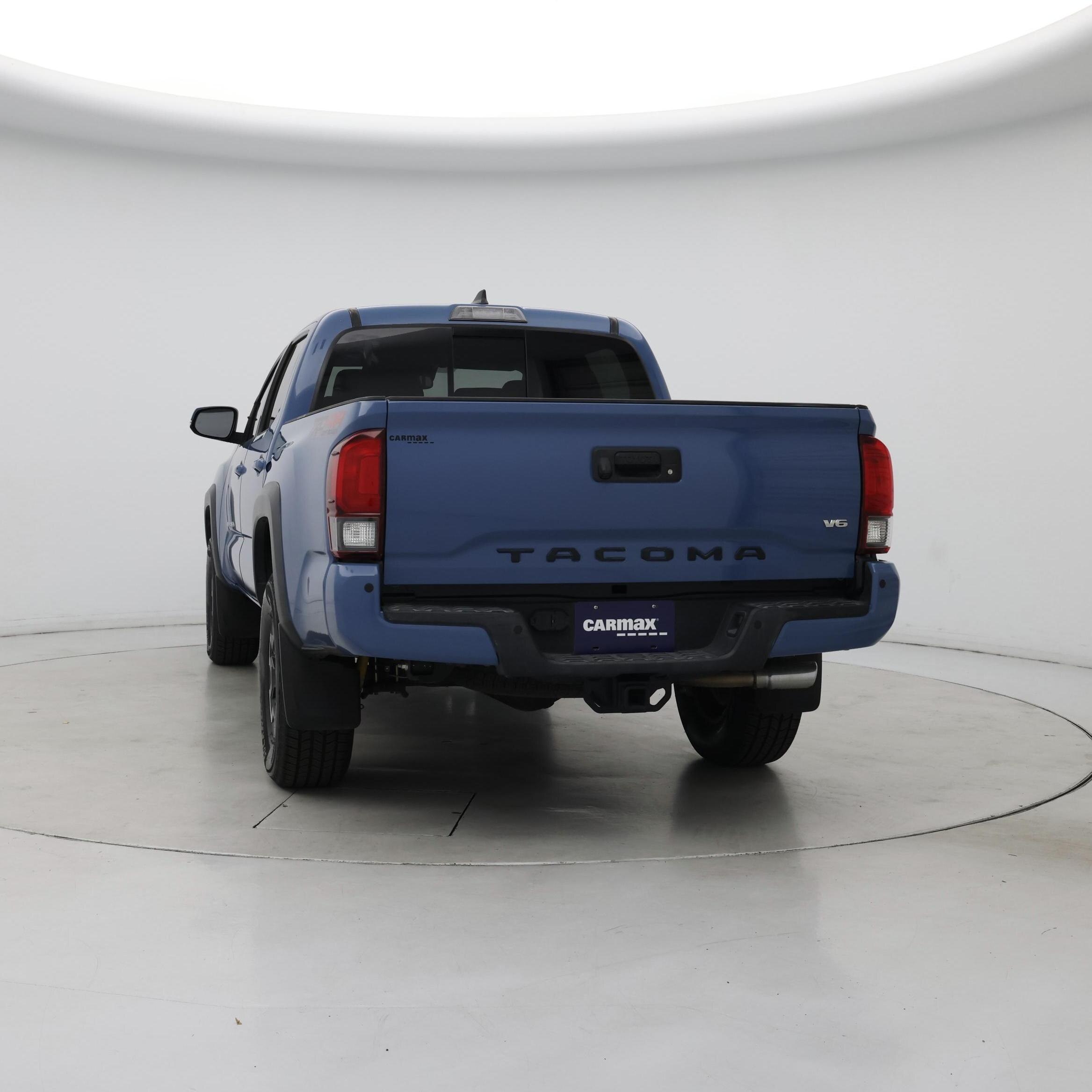 Thumbnail: 2019 Toyota Tacoma - 6