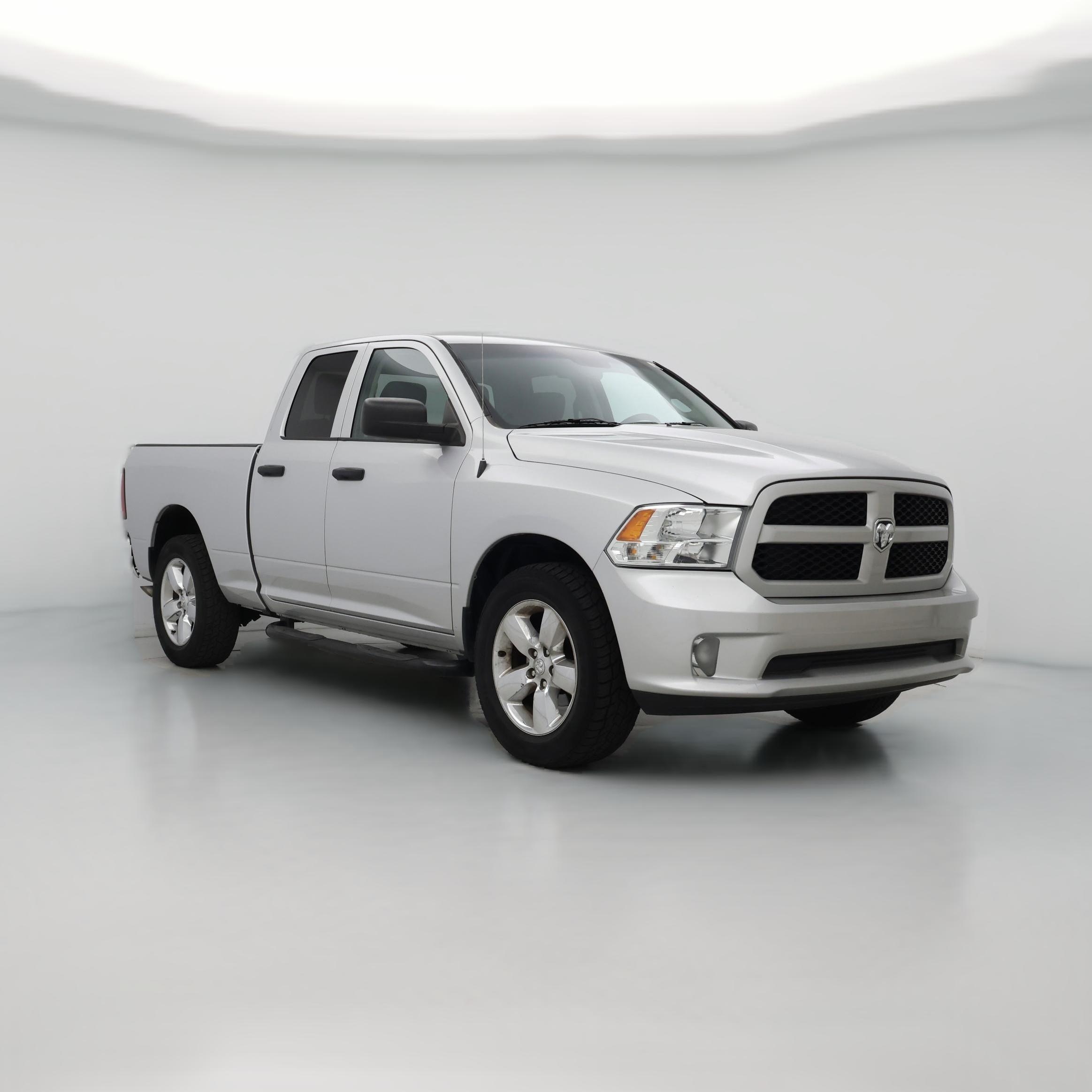 Thumbnail: 2019 RAM 1500 Classic - 1