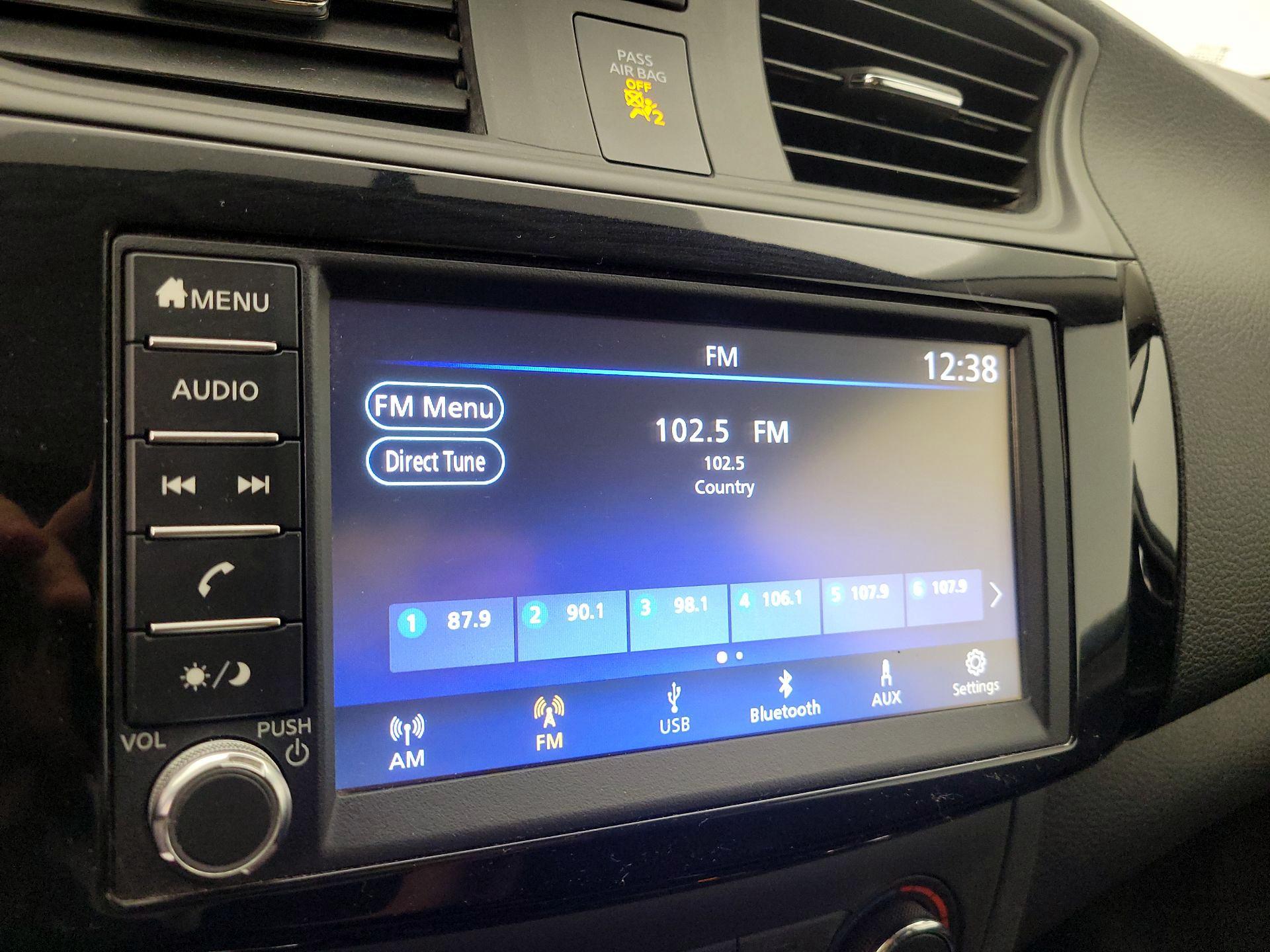 Thumbnail: 2019 Nissan Sentra - 15