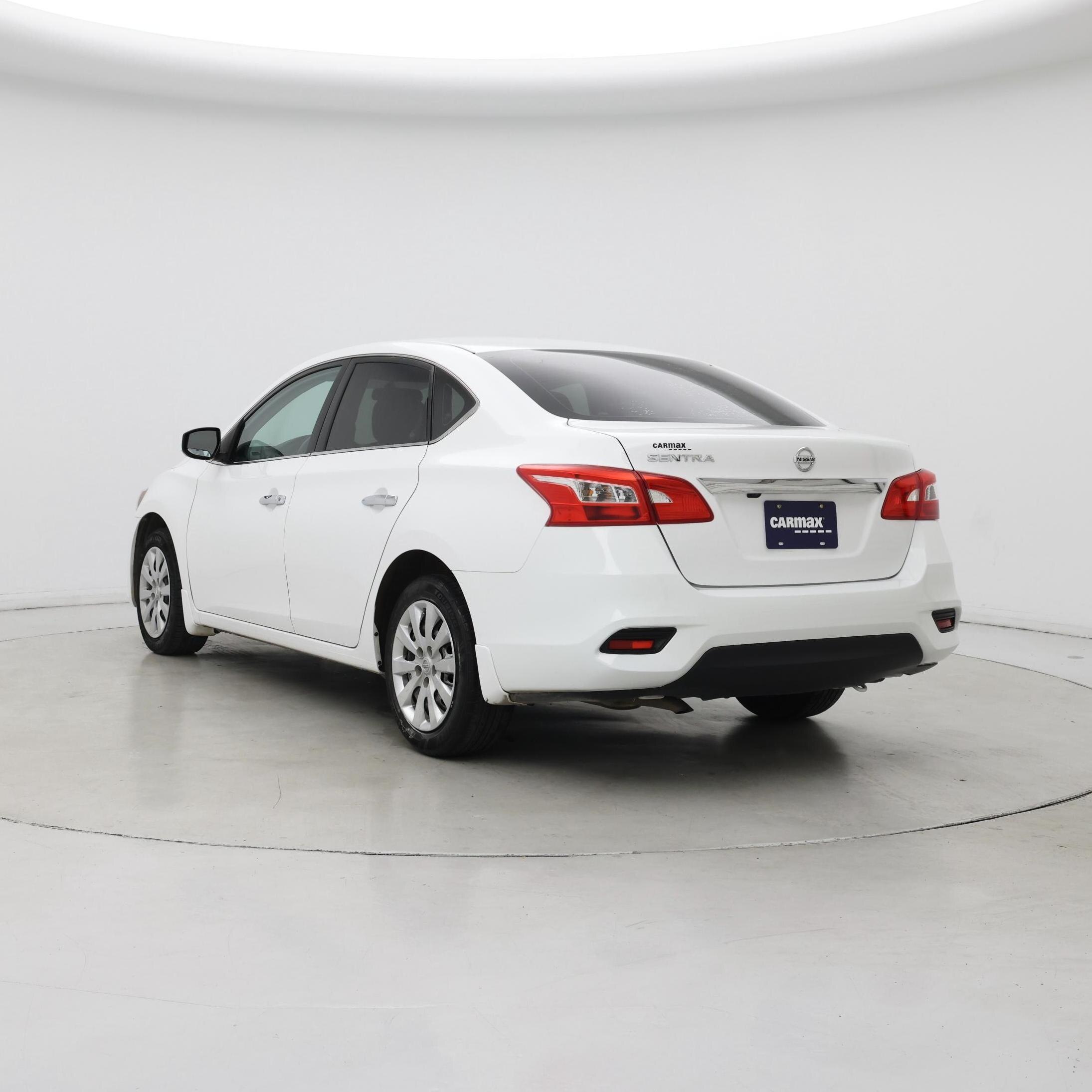 Thumbnail: 2019 Nissan Sentra - 2