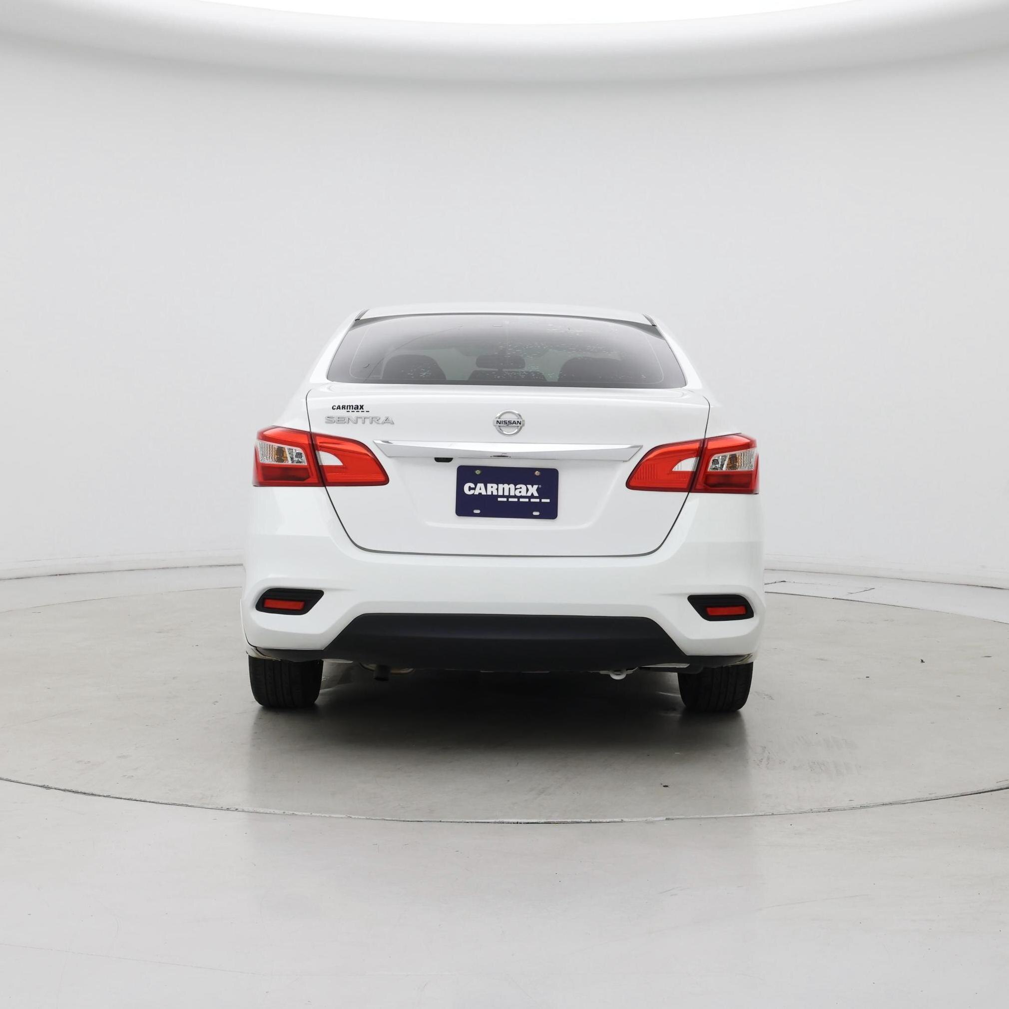 Thumbnail: 2019 Nissan Sentra - 6
