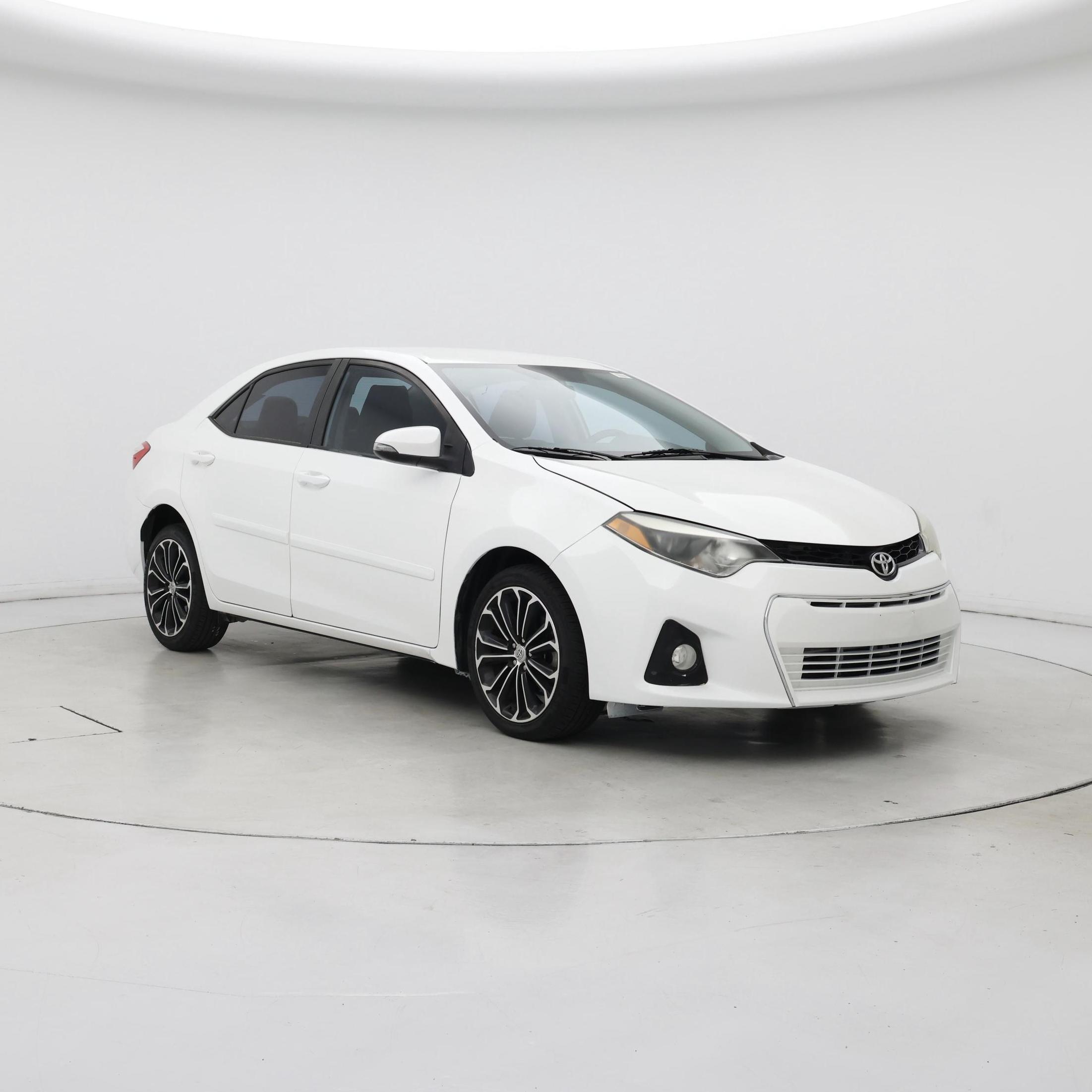 Thumbnail: 2015 Toyota Corolla - 1