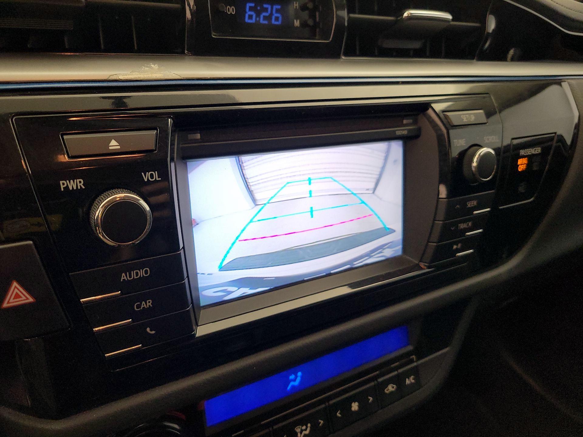 Thumbnail: 2015 Toyota Corolla - 14