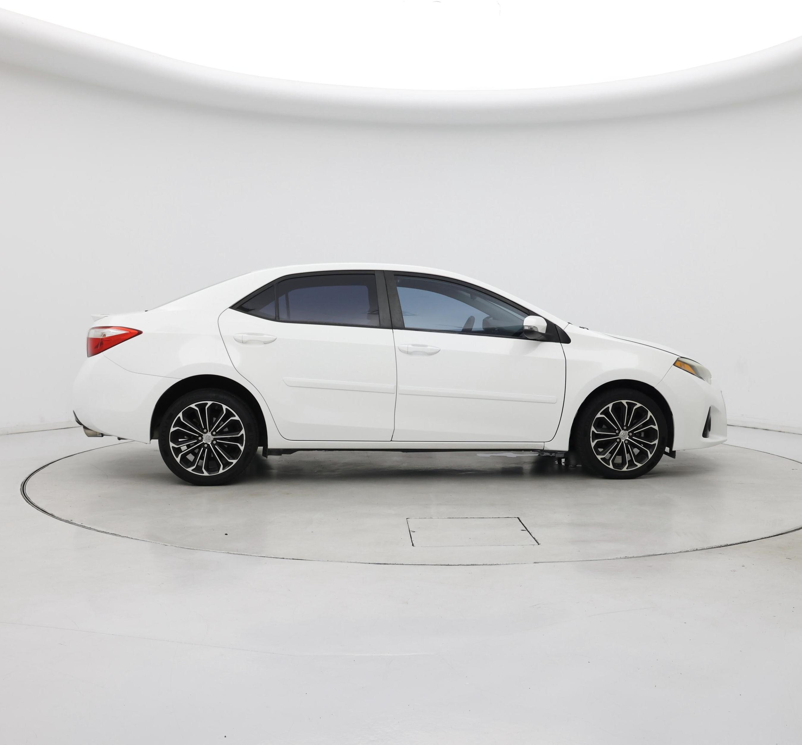 Thumbnail: 2015 Toyota Corolla - 7