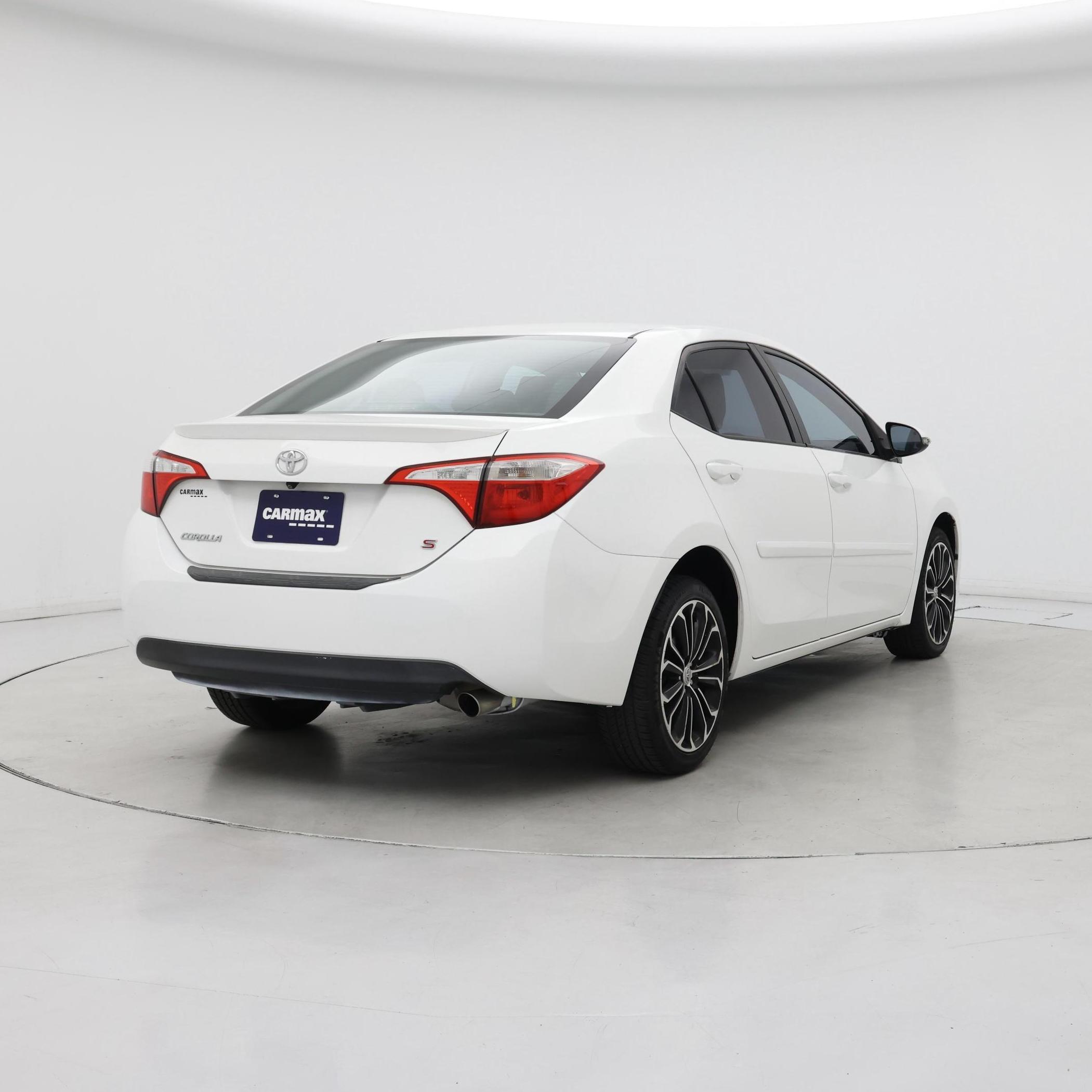 Thumbnail: 2015 Toyota Corolla - 8