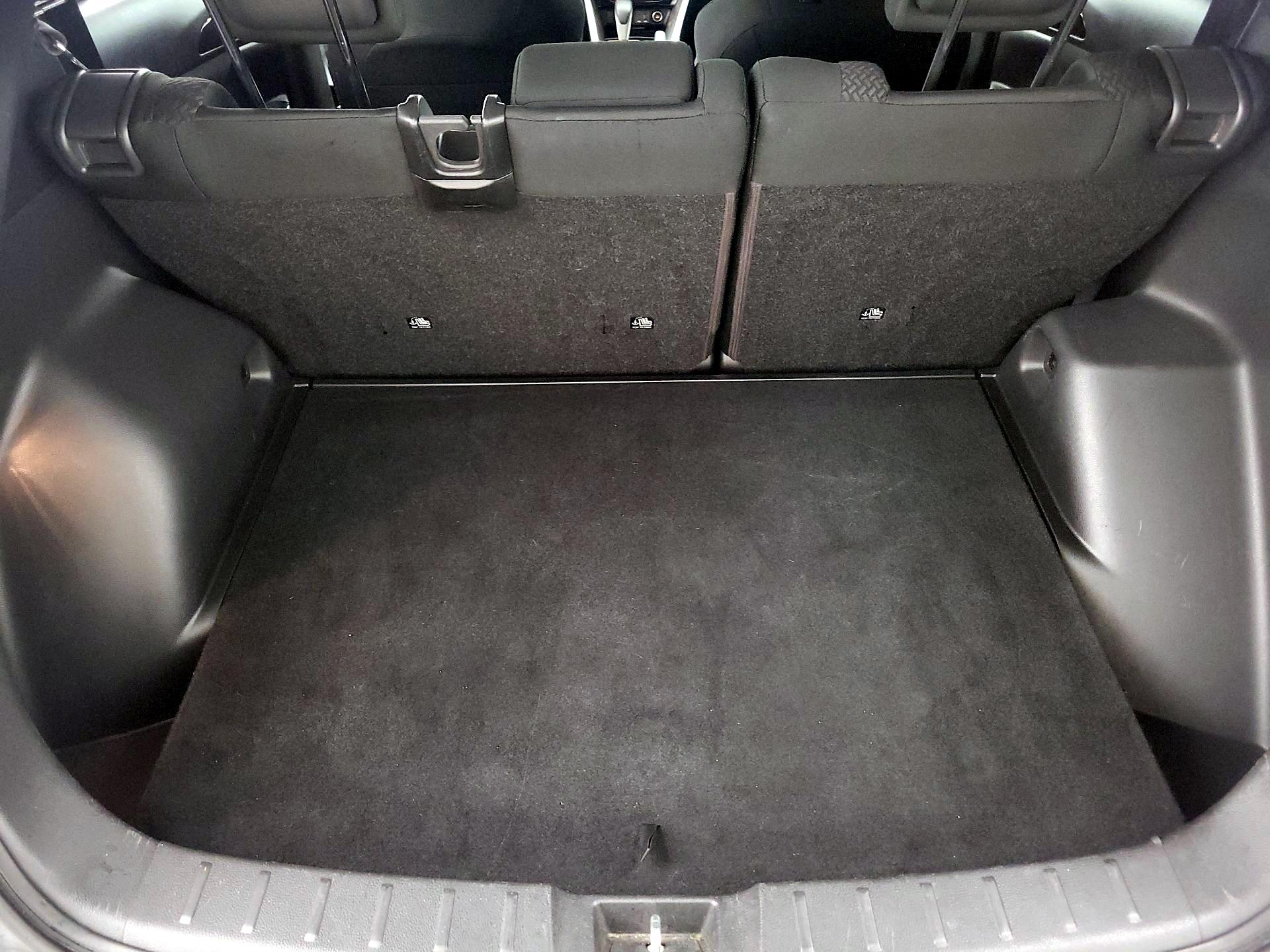 Thumbnail: 2019 Mitsubishi Eclipse Cross - 20