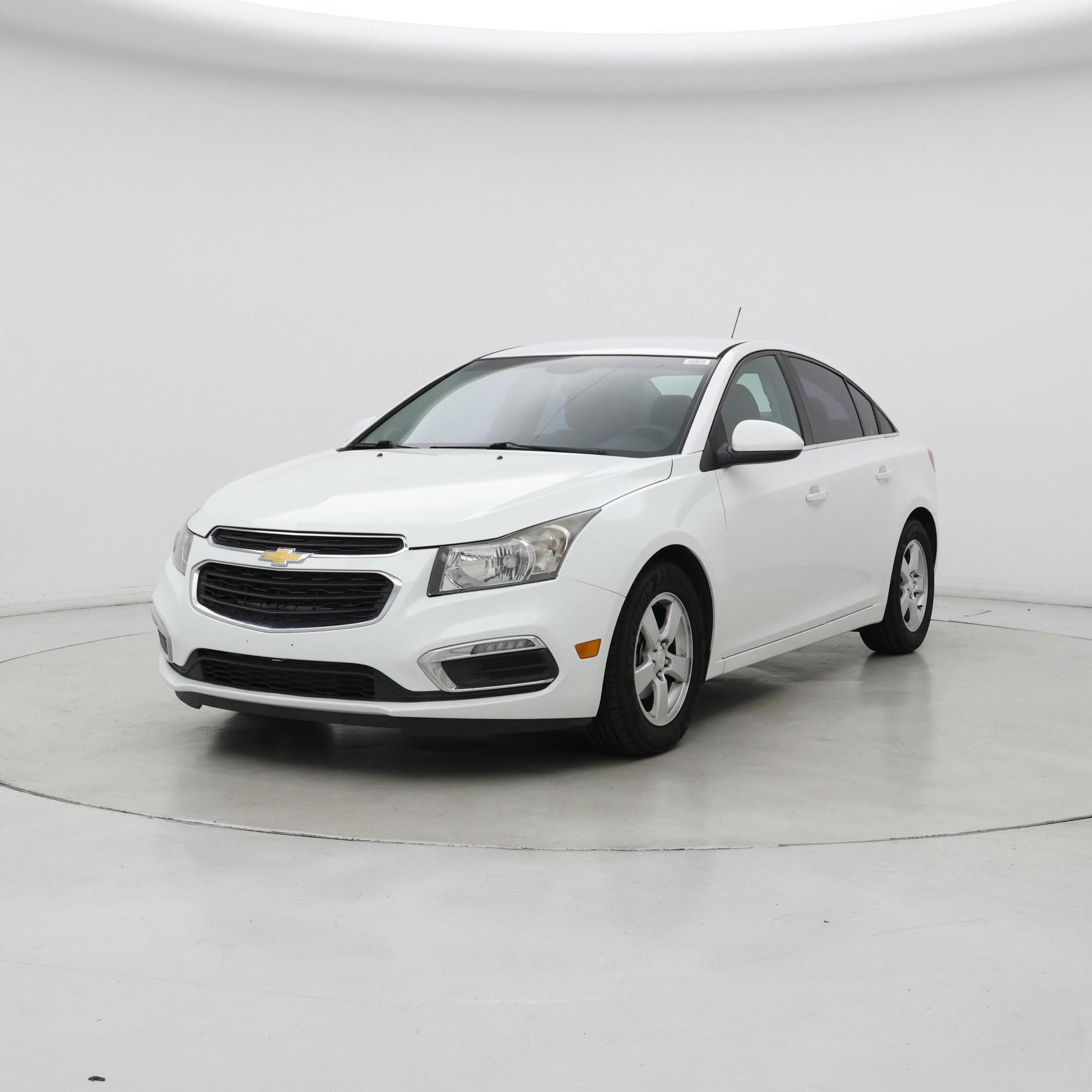 Thumbnail: 2015 Chevrolet Cruze - 4
