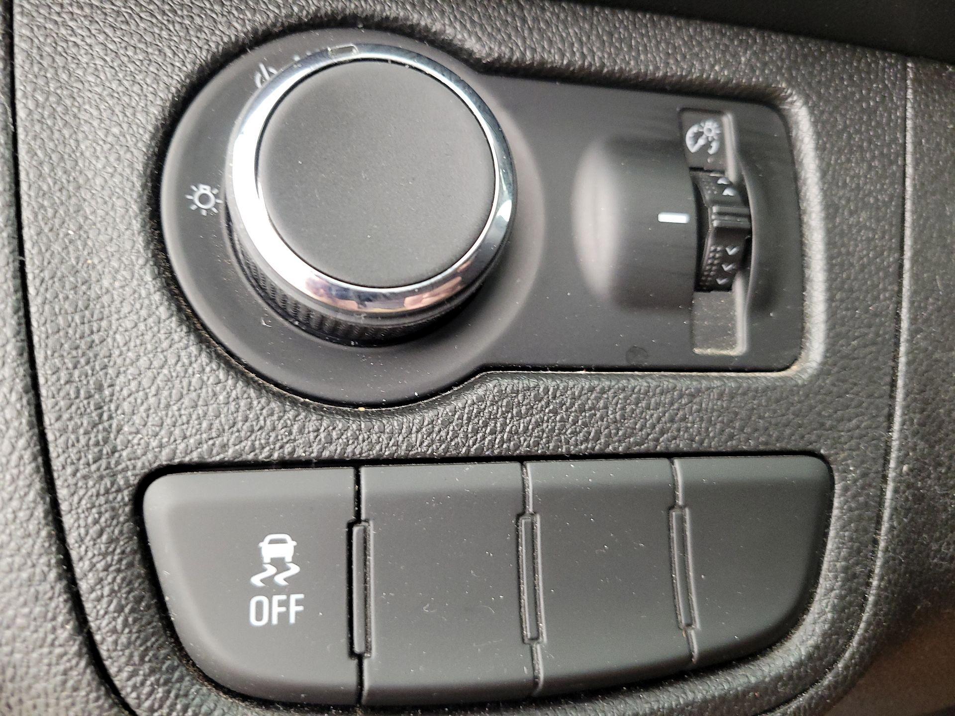 Thumbnail: 2019 Chevrolet Spark - 13