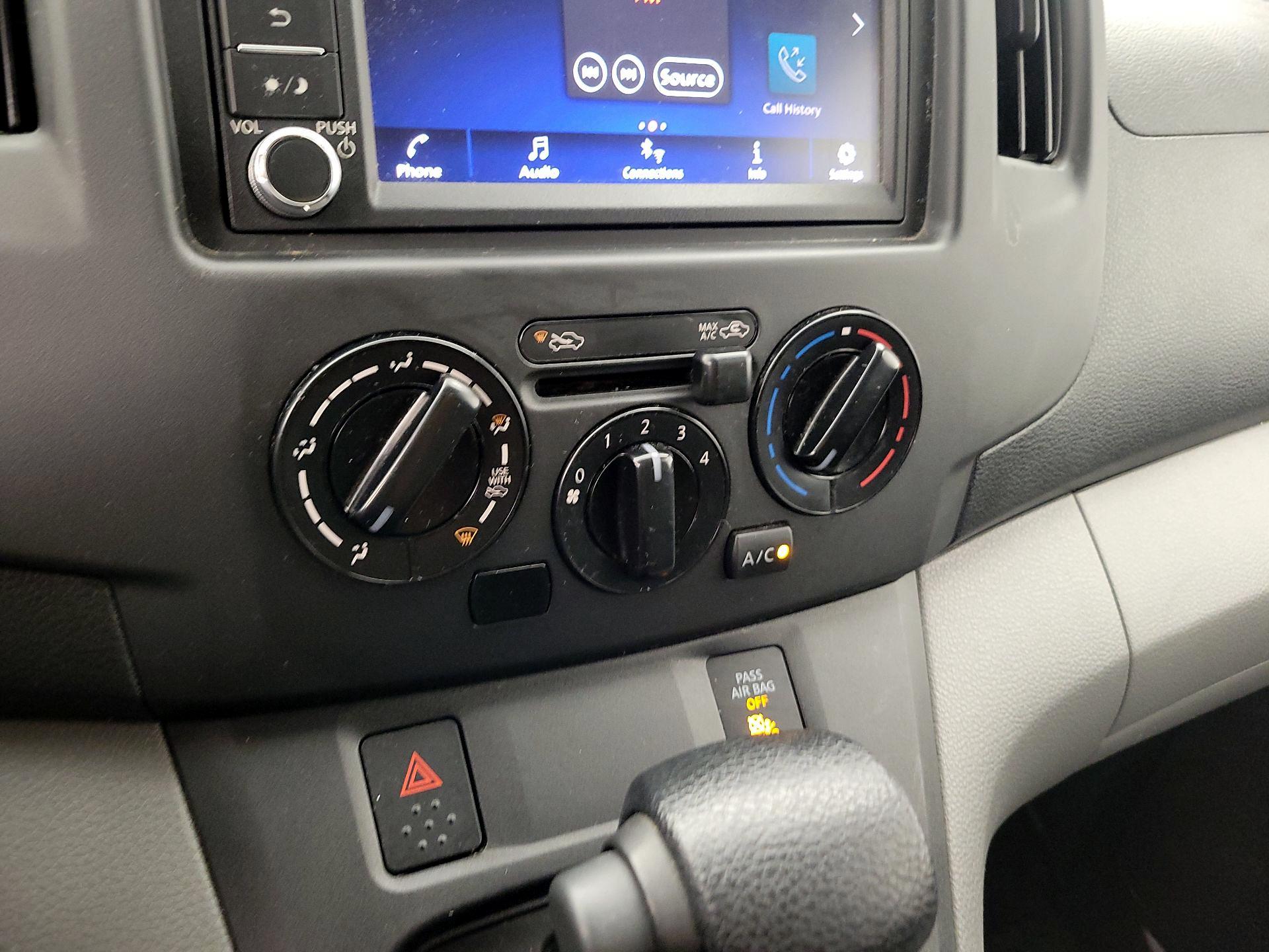 Thumbnail: 2020 Nissan NV200 - 16