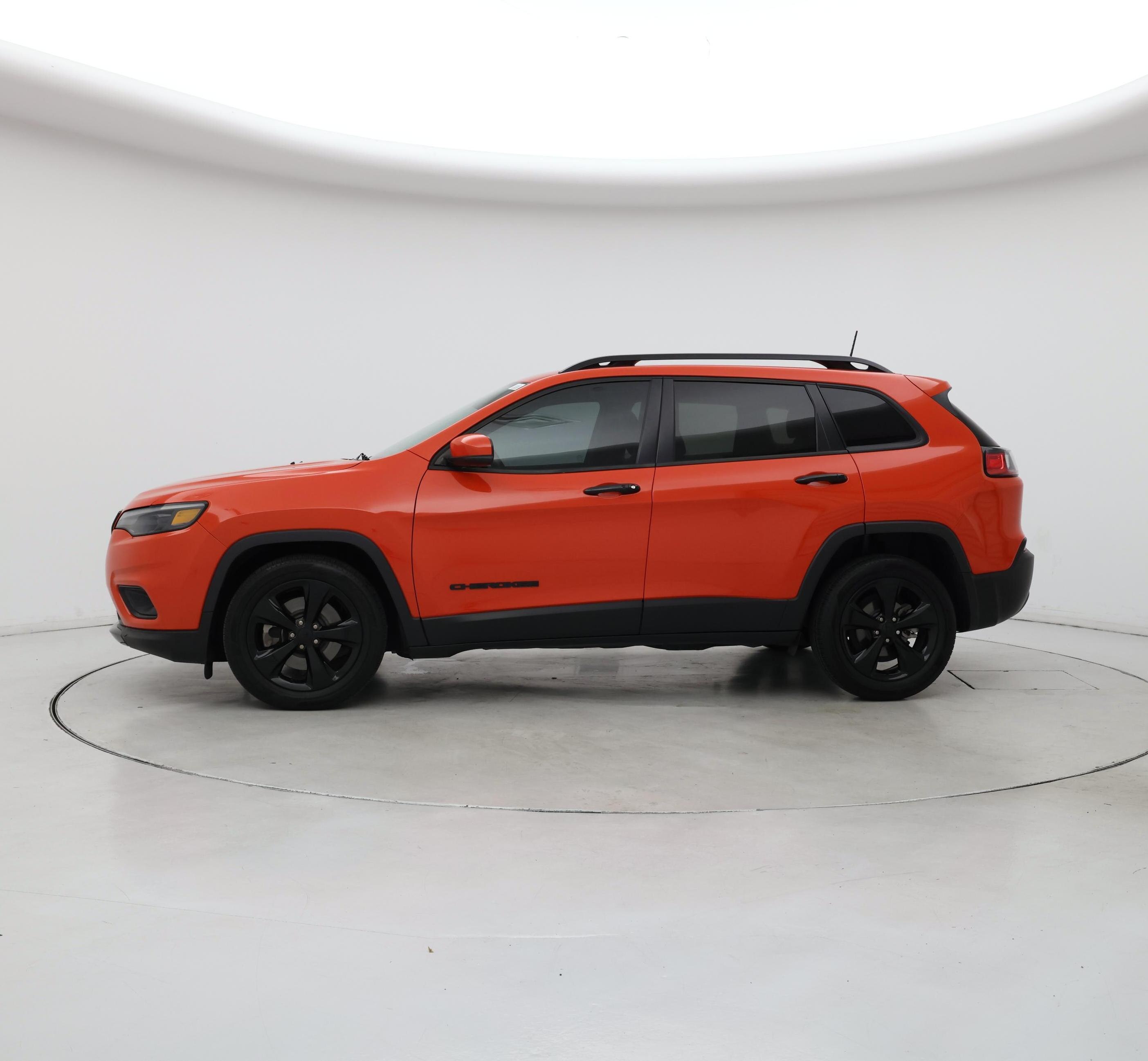 Thumbnail: 2021 Jeep Cherokee - 3