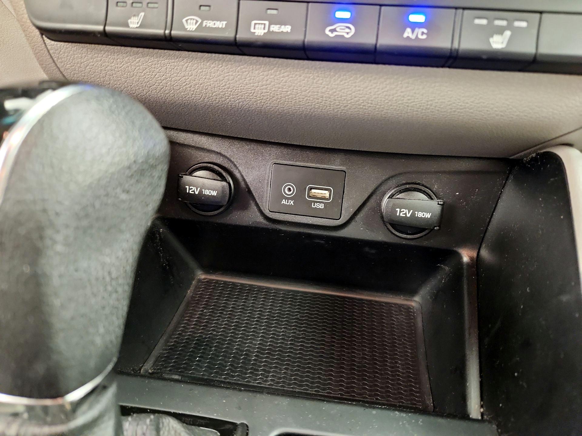 Thumbnail: 2021 Hyundai Tucson - 18