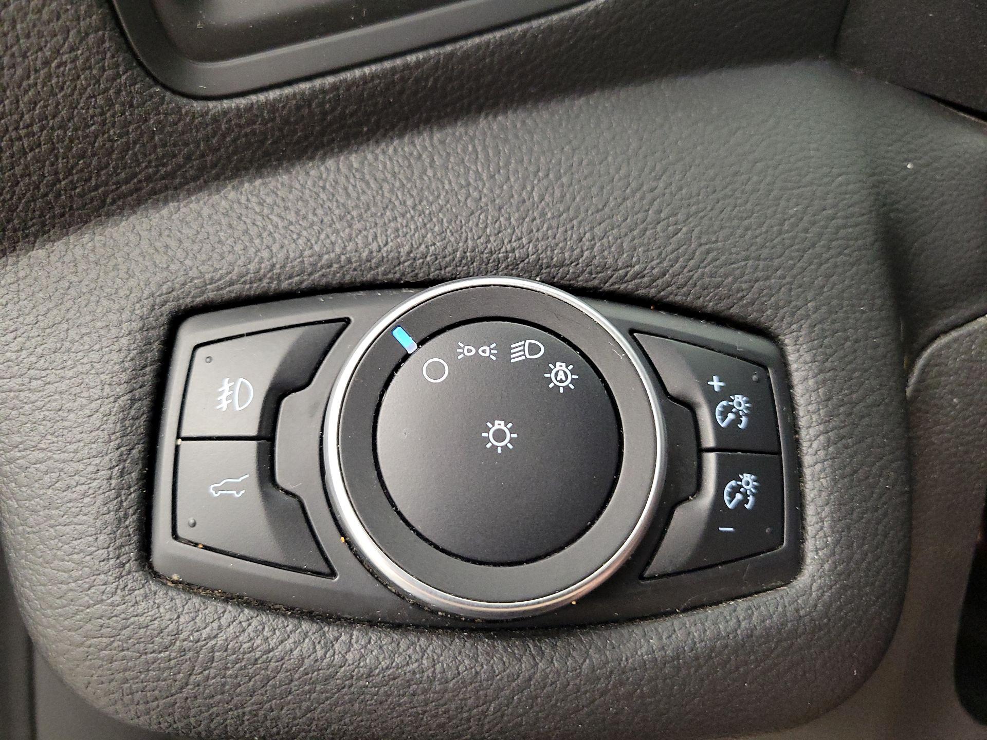 Thumbnail: 2019 Ford Escape - 13