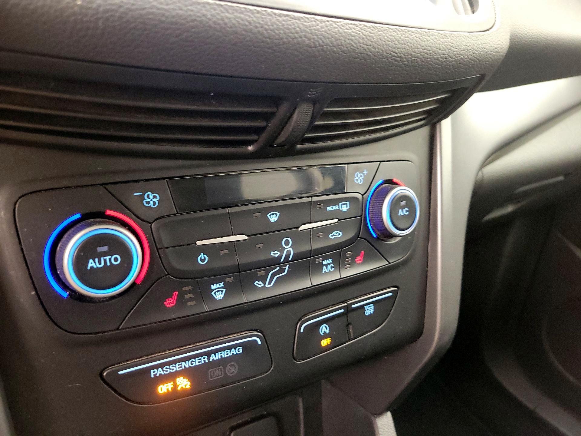 Thumbnail: 2019 Ford Escape - 16