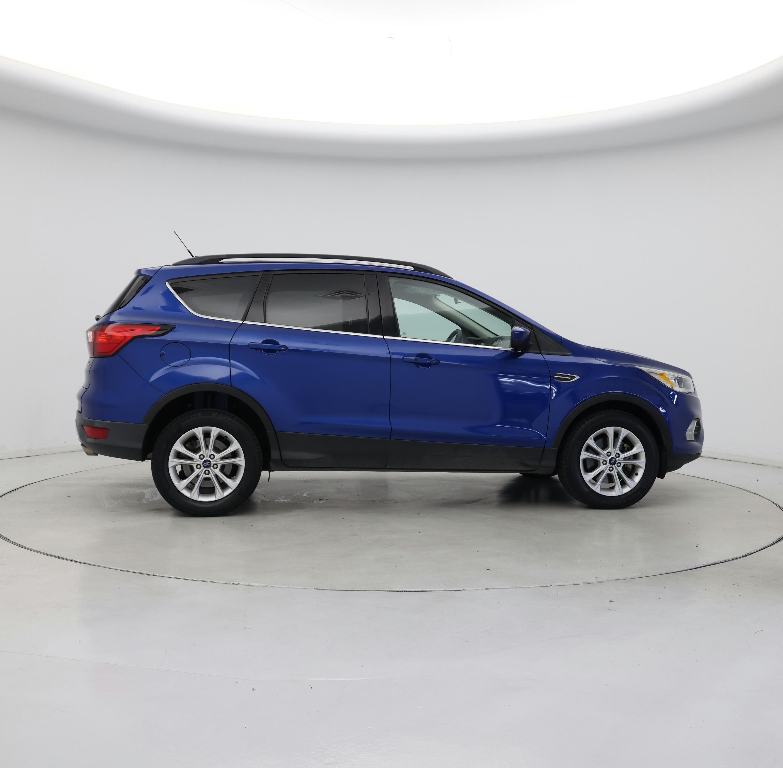 Thumbnail: 2019 Ford Escape - 7