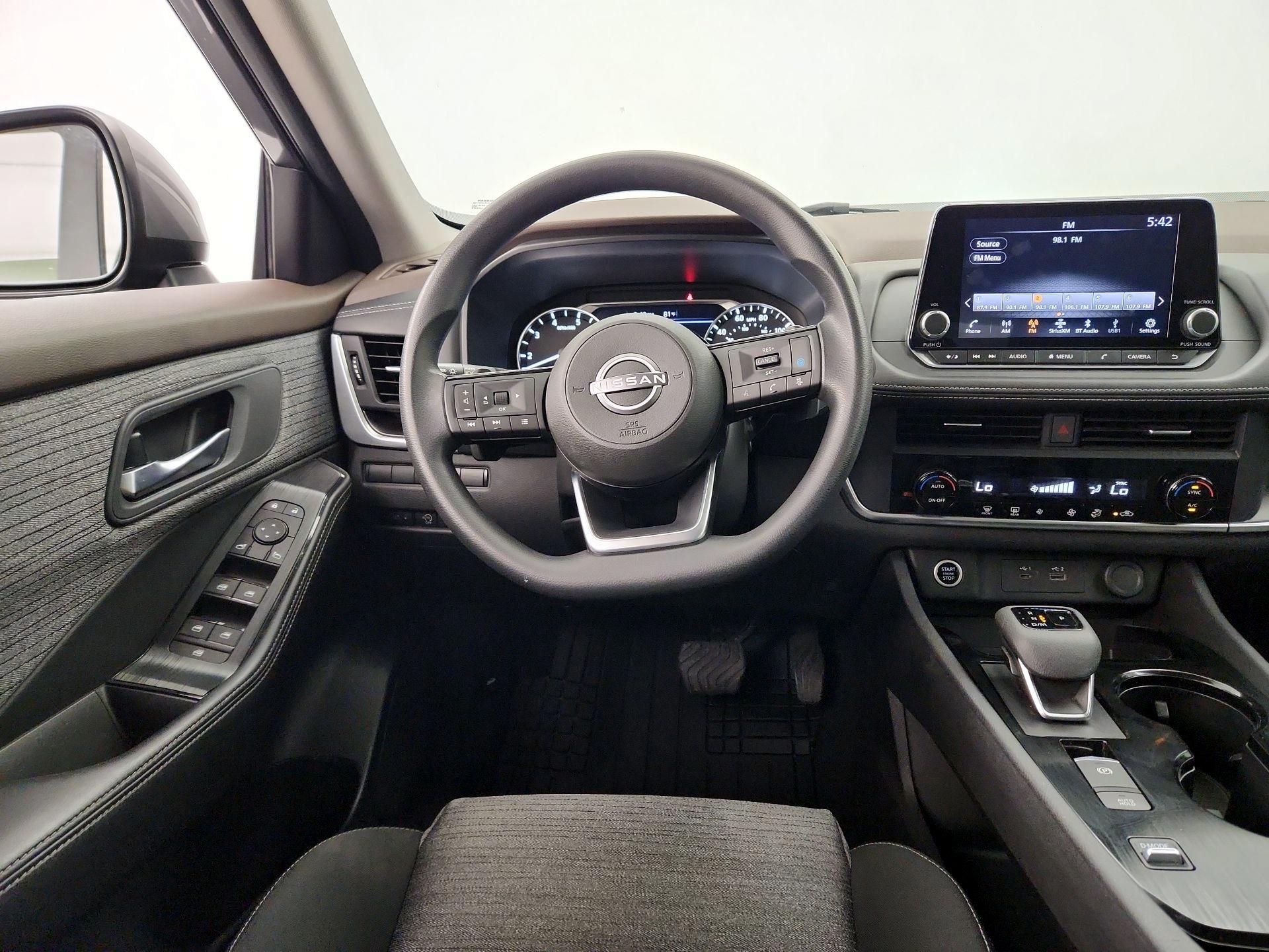 Thumbnail: 2023 Nissan Rogue - 10