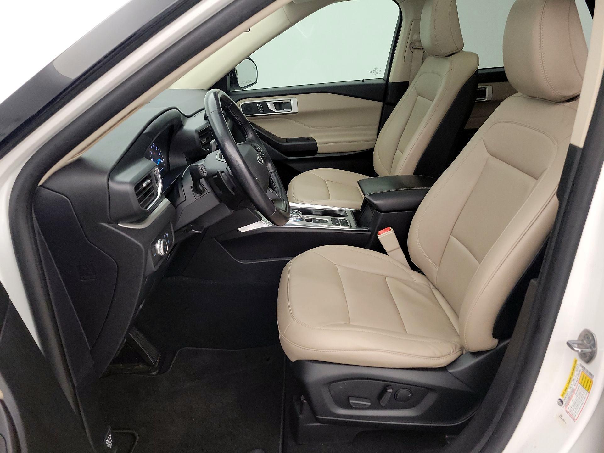 Thumbnail: 2020 Ford Explorer - 11