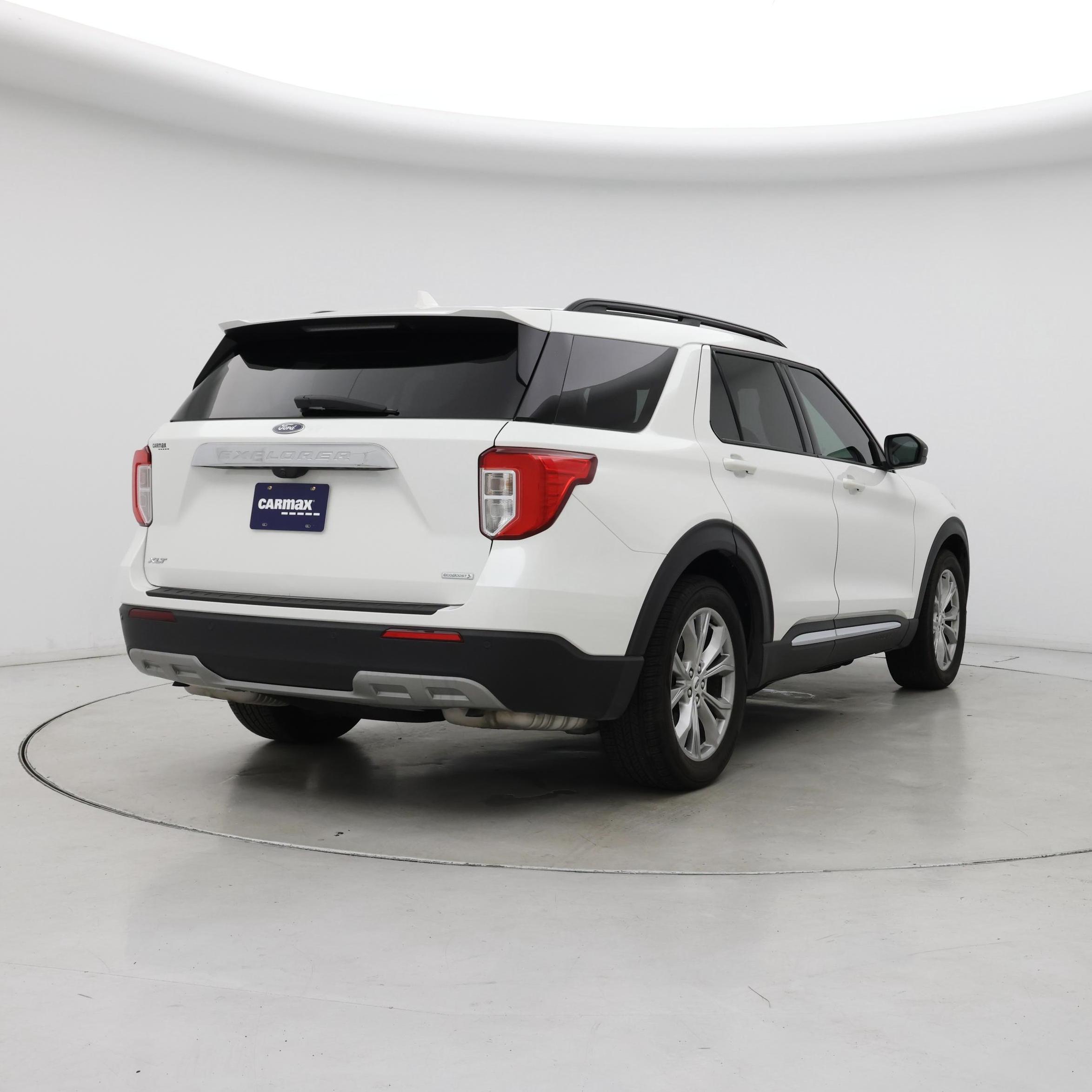 Thumbnail: 2020 Ford Explorer - 8