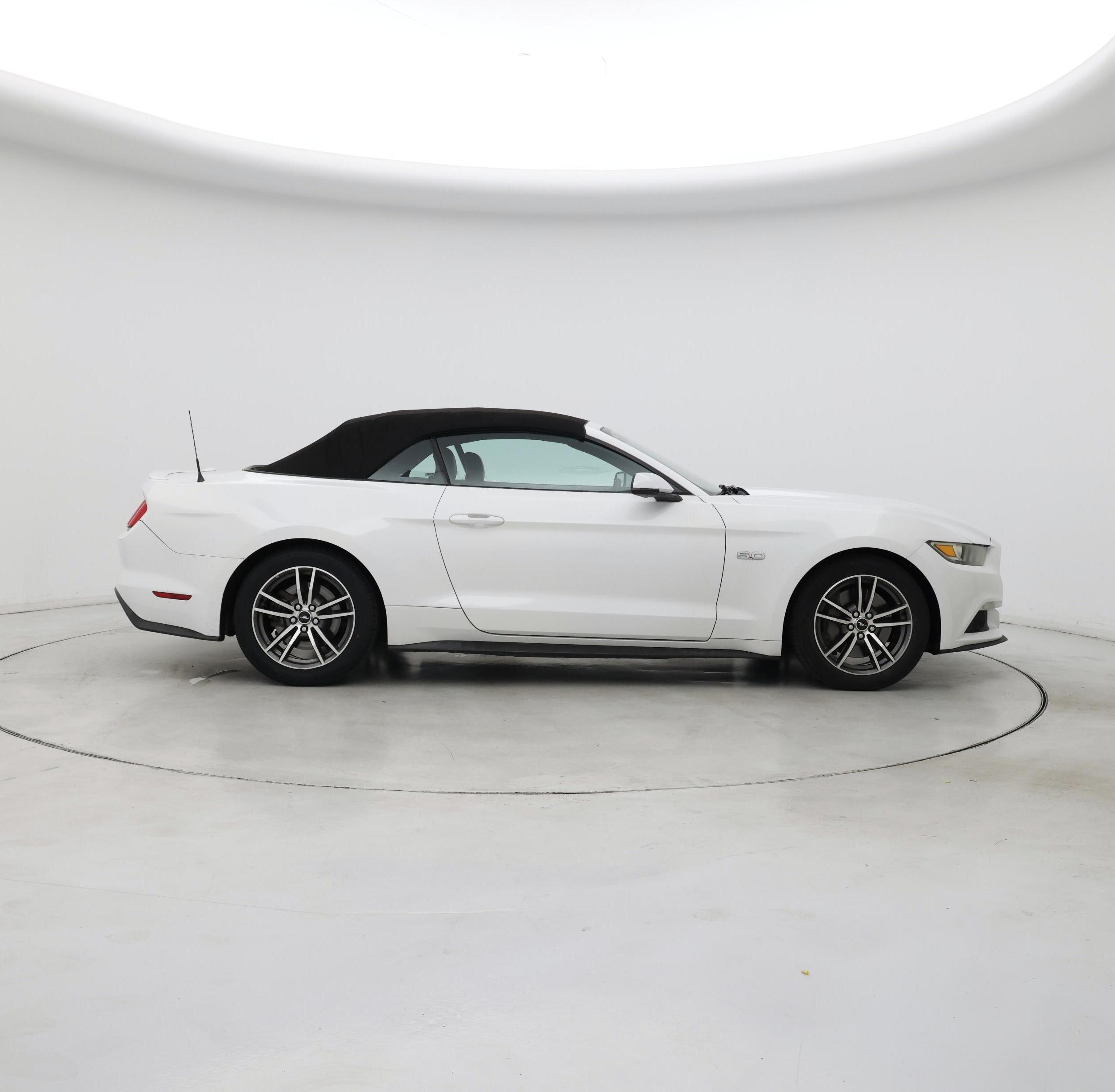 Thumbnail: 2017 Ford Mustang - 7