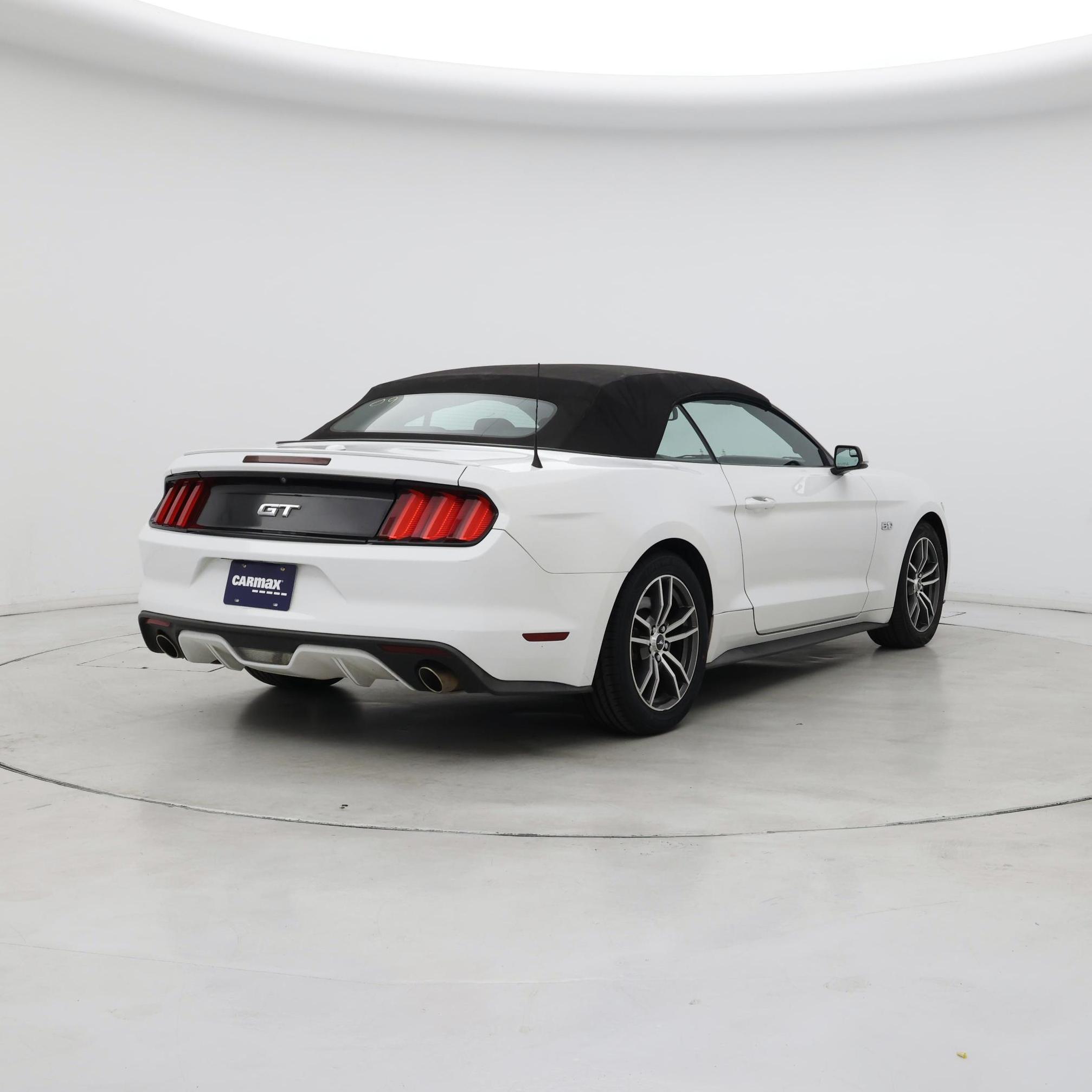 Thumbnail: 2017 Ford Mustang - 8