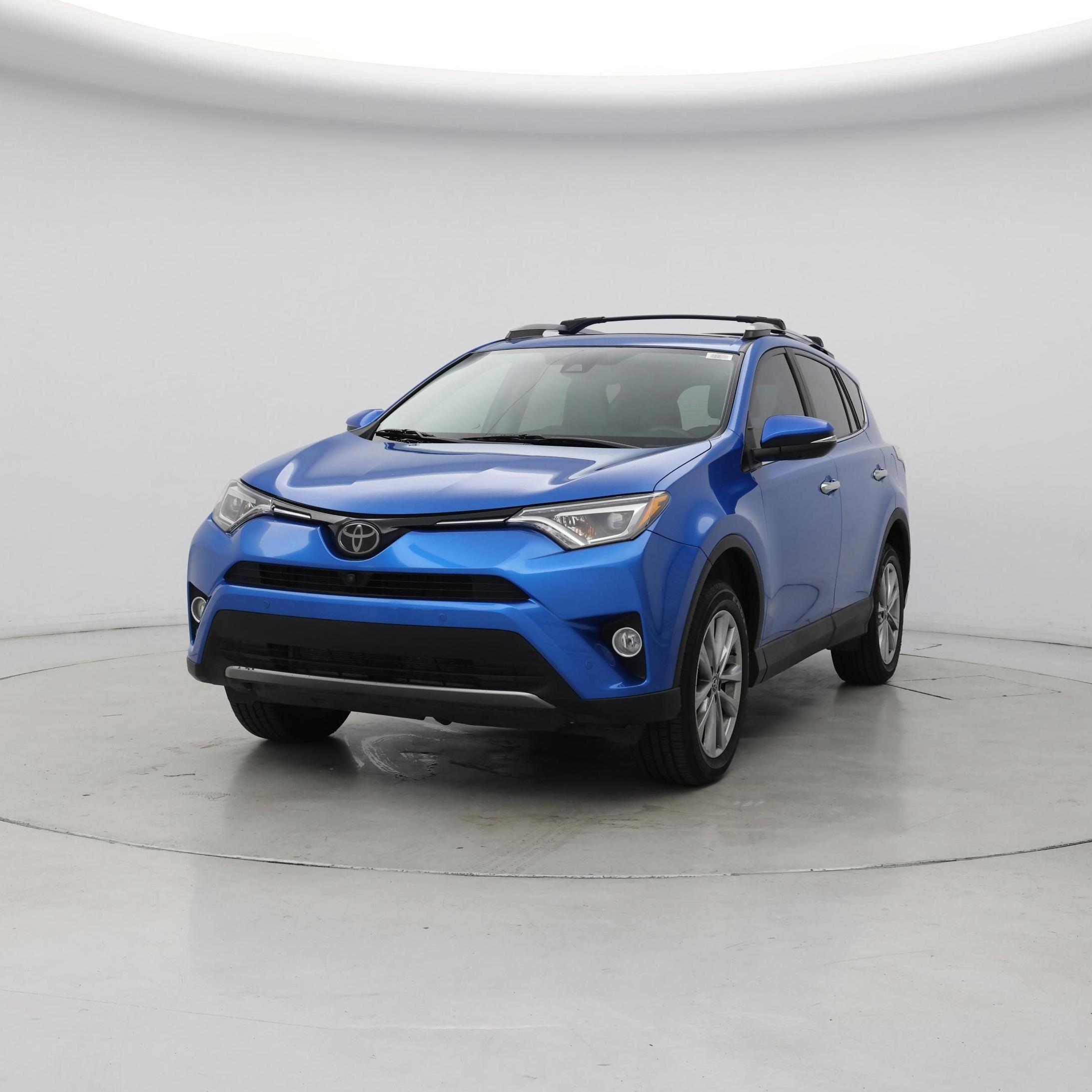 Thumbnail: 2017 Toyota RAV4 - 4