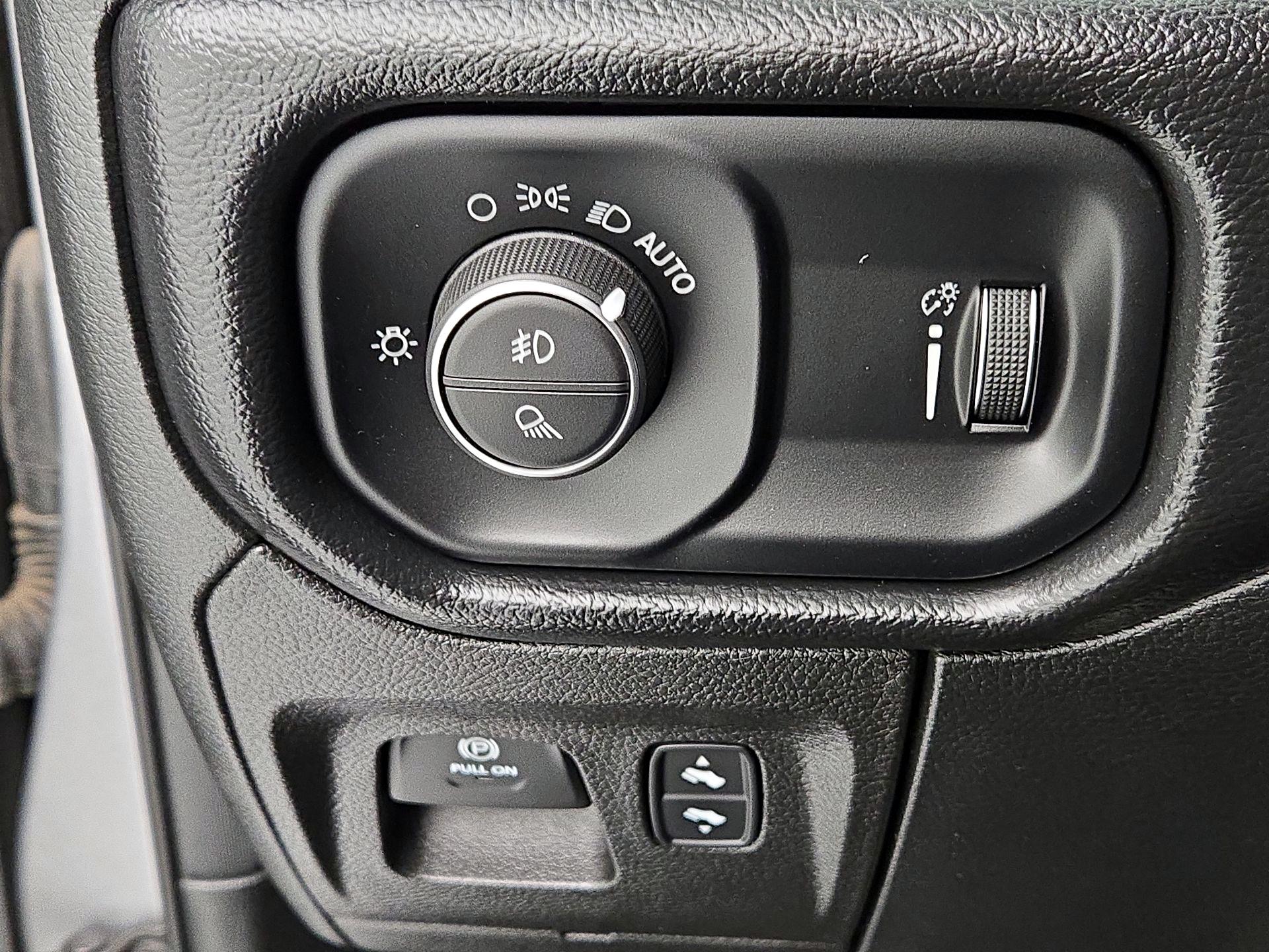 Thumbnail: 2022 RAM 1500 - 13