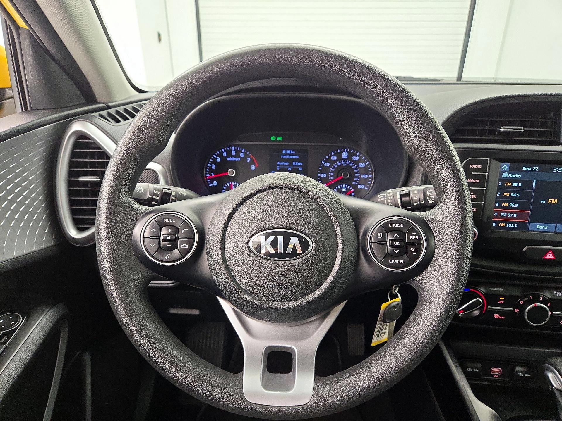 Thumbnail: 2020 Kia Soul - 10