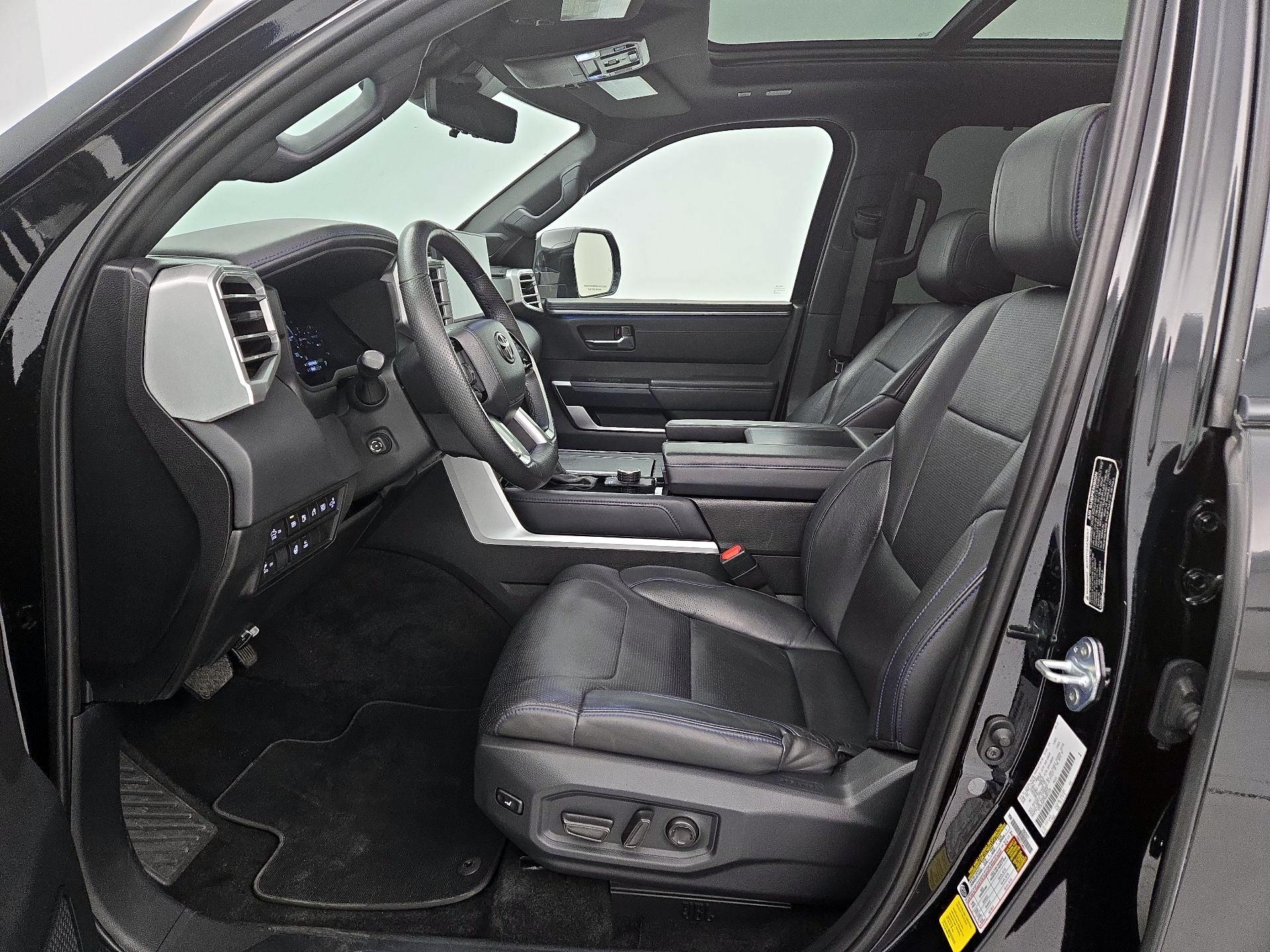 Thumbnail: 2022 Toyota Tundra - 11
