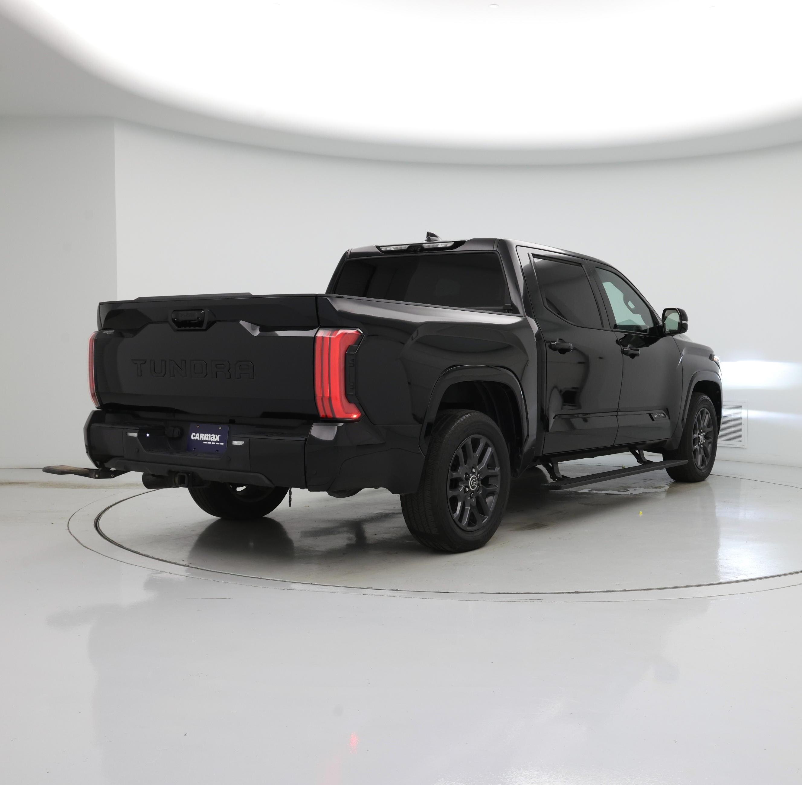 Thumbnail: 2022 Toyota Tundra - 8
