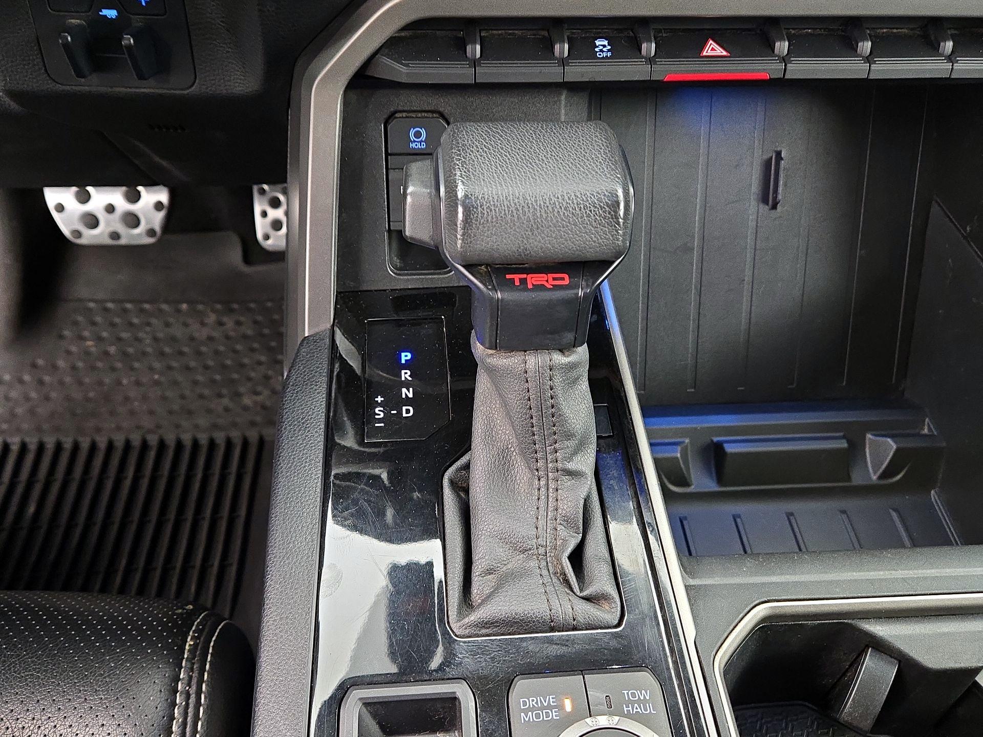 Thumbnail: 2022 Toyota Tundra - 17